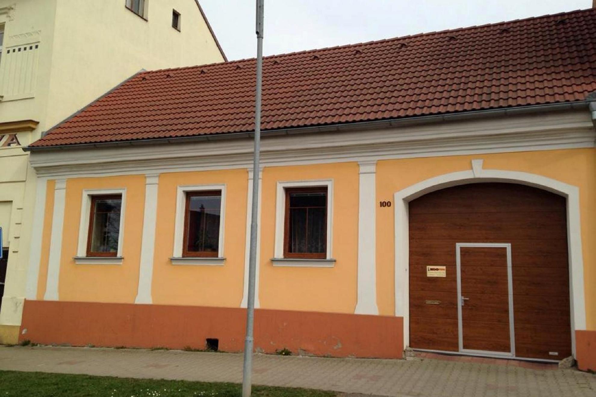 Robert Beneš - BESO