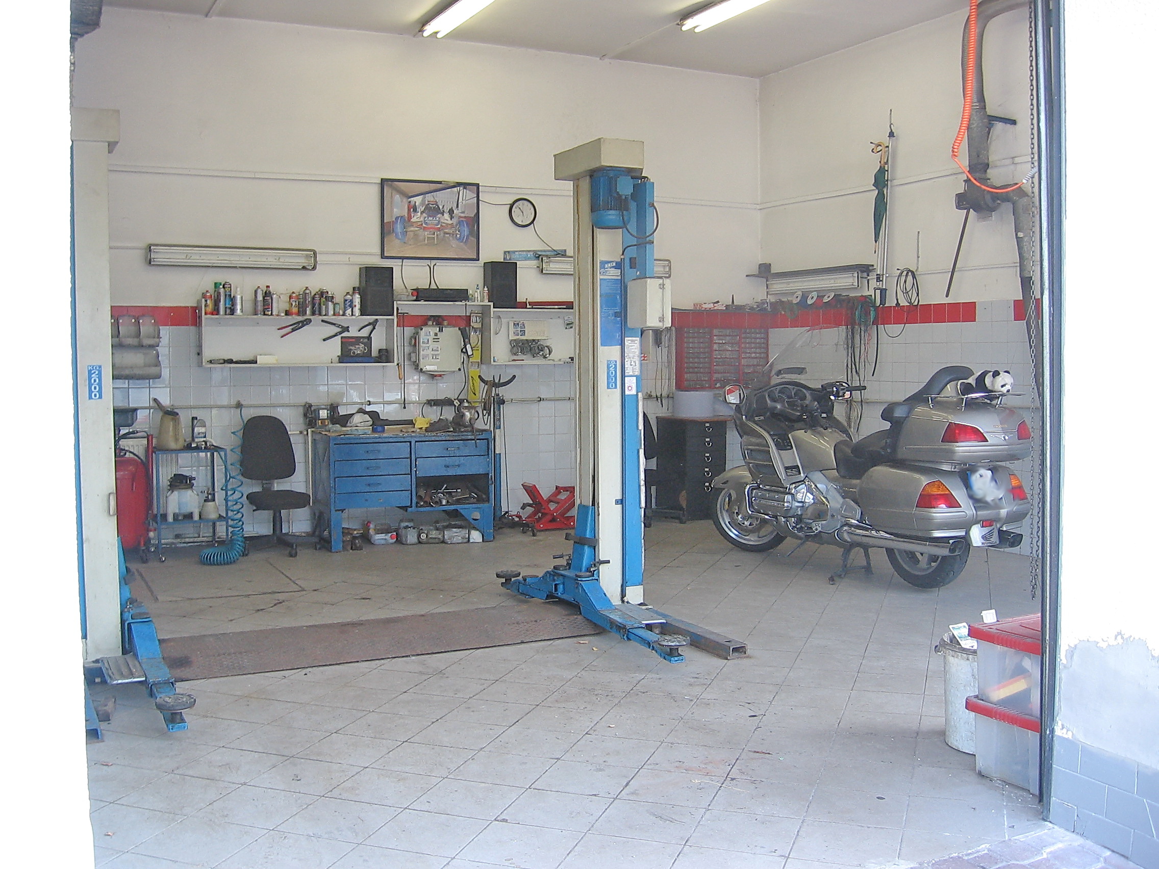 Auto-motoservis M&M - Milan Římský foto 2