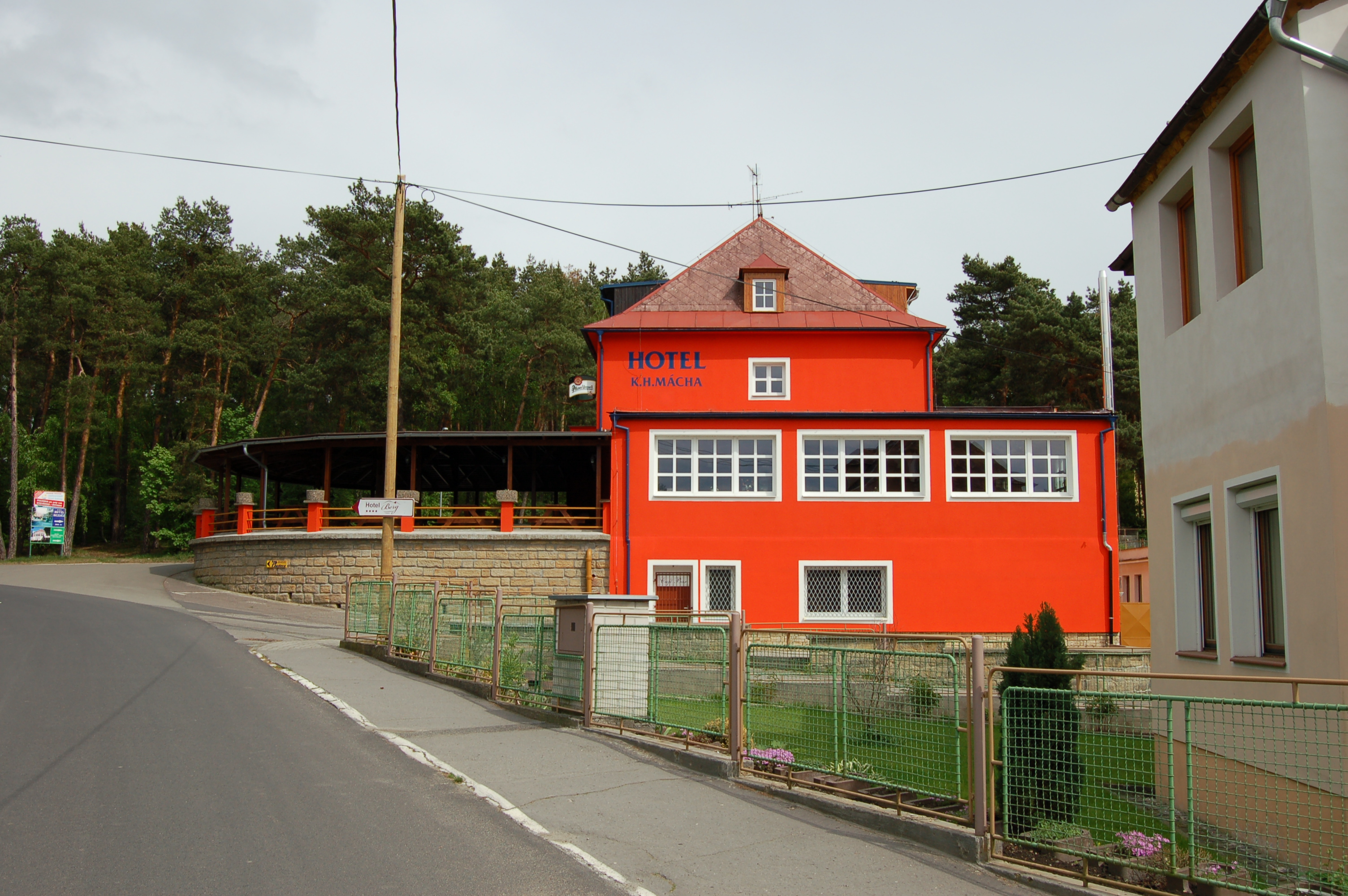 Hotel Karel Hynek Mácha foto 2