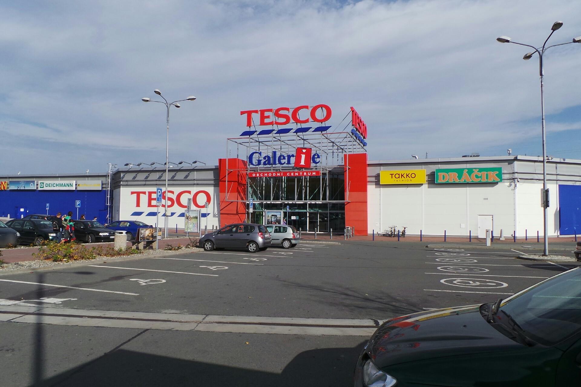Tesco foto 2