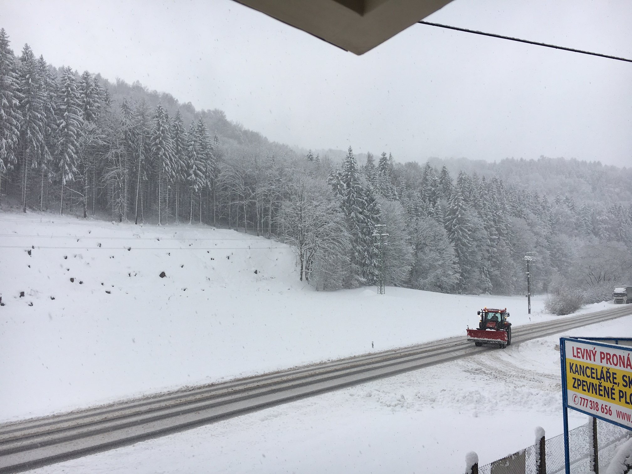 MOSS logistics Trutnov foto 2