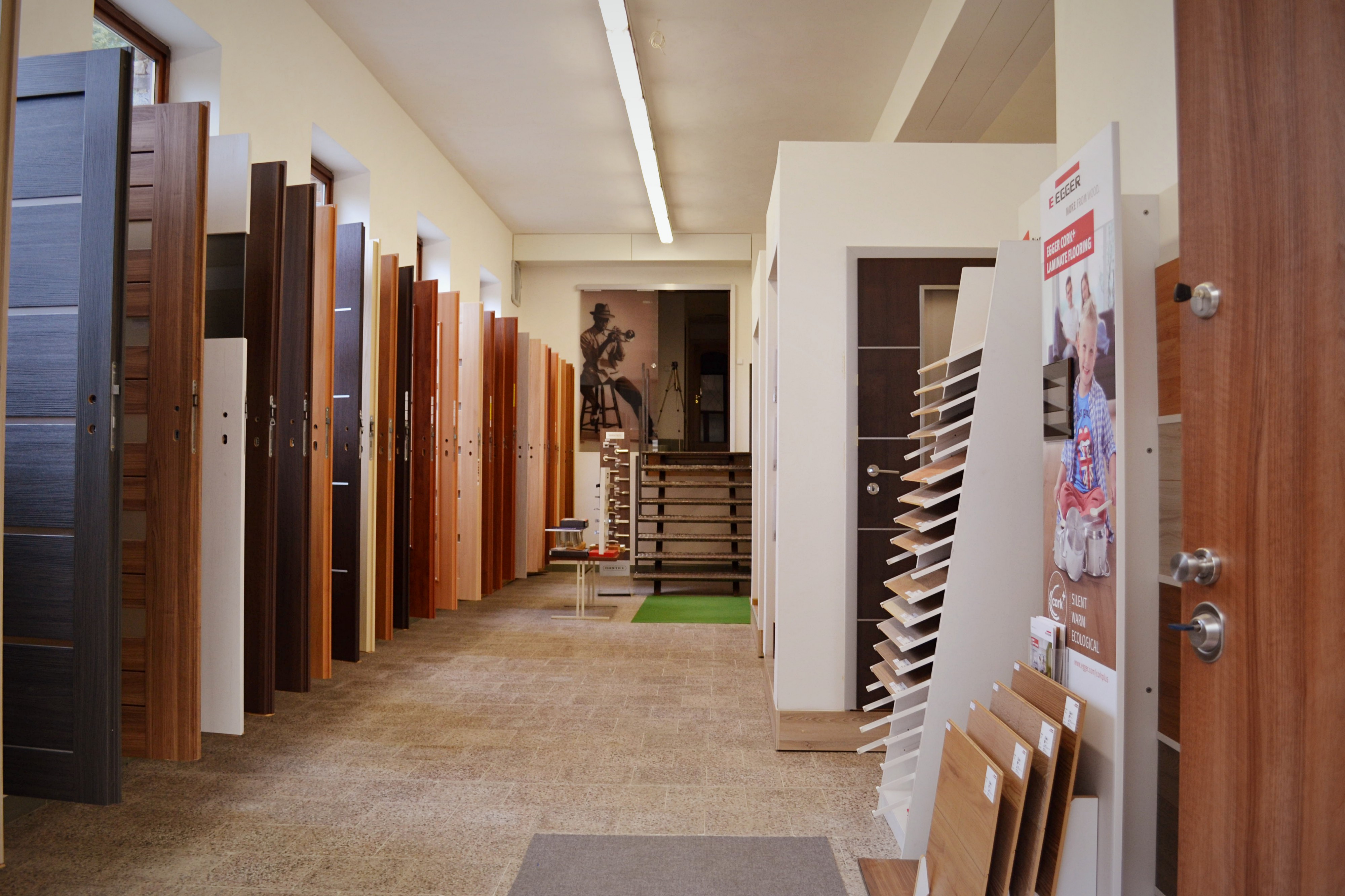 Dveře a zárubně SYDA