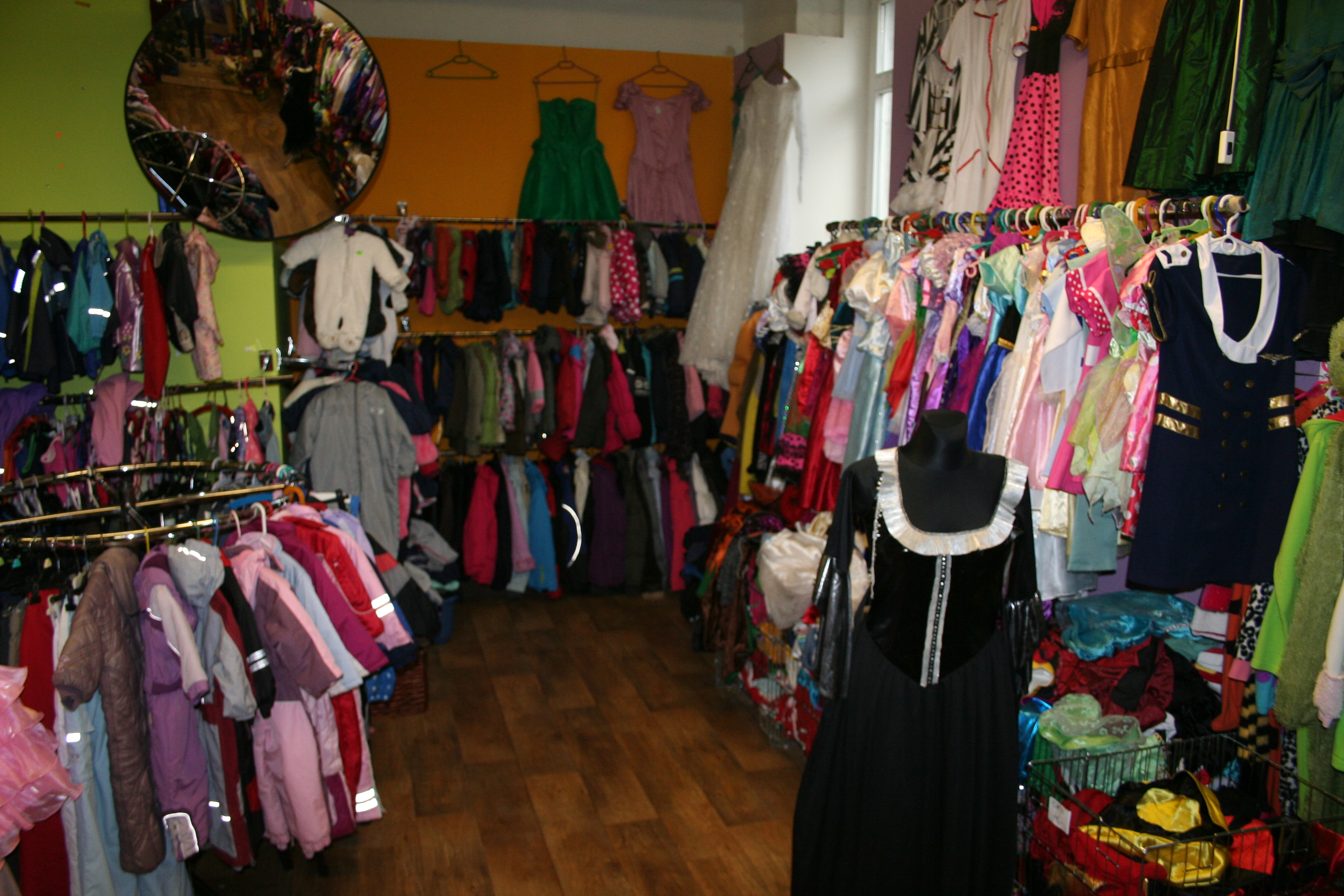 Dětský second hand Skácelova foto 4