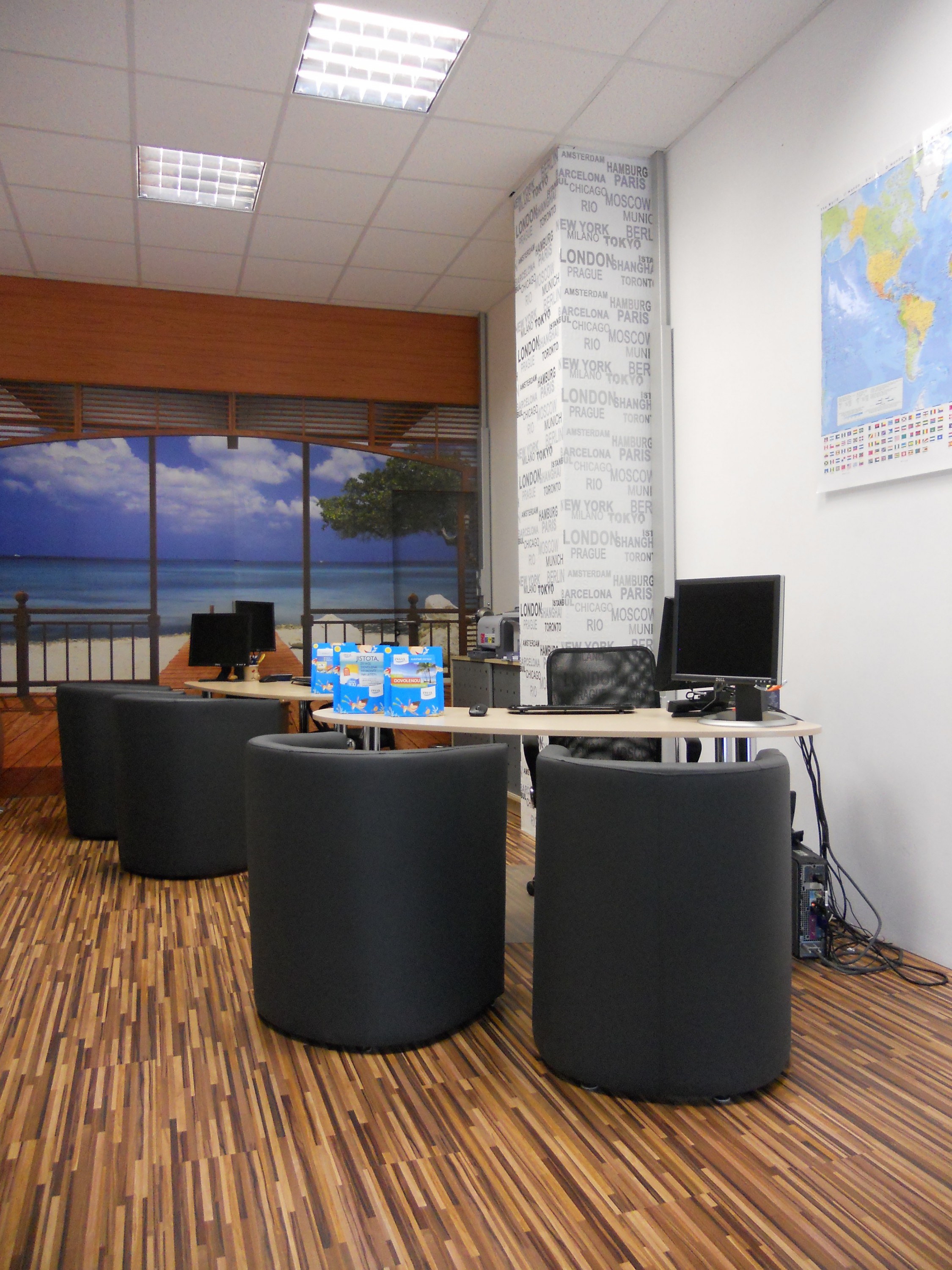 Invia - cestovní agentura foto 2