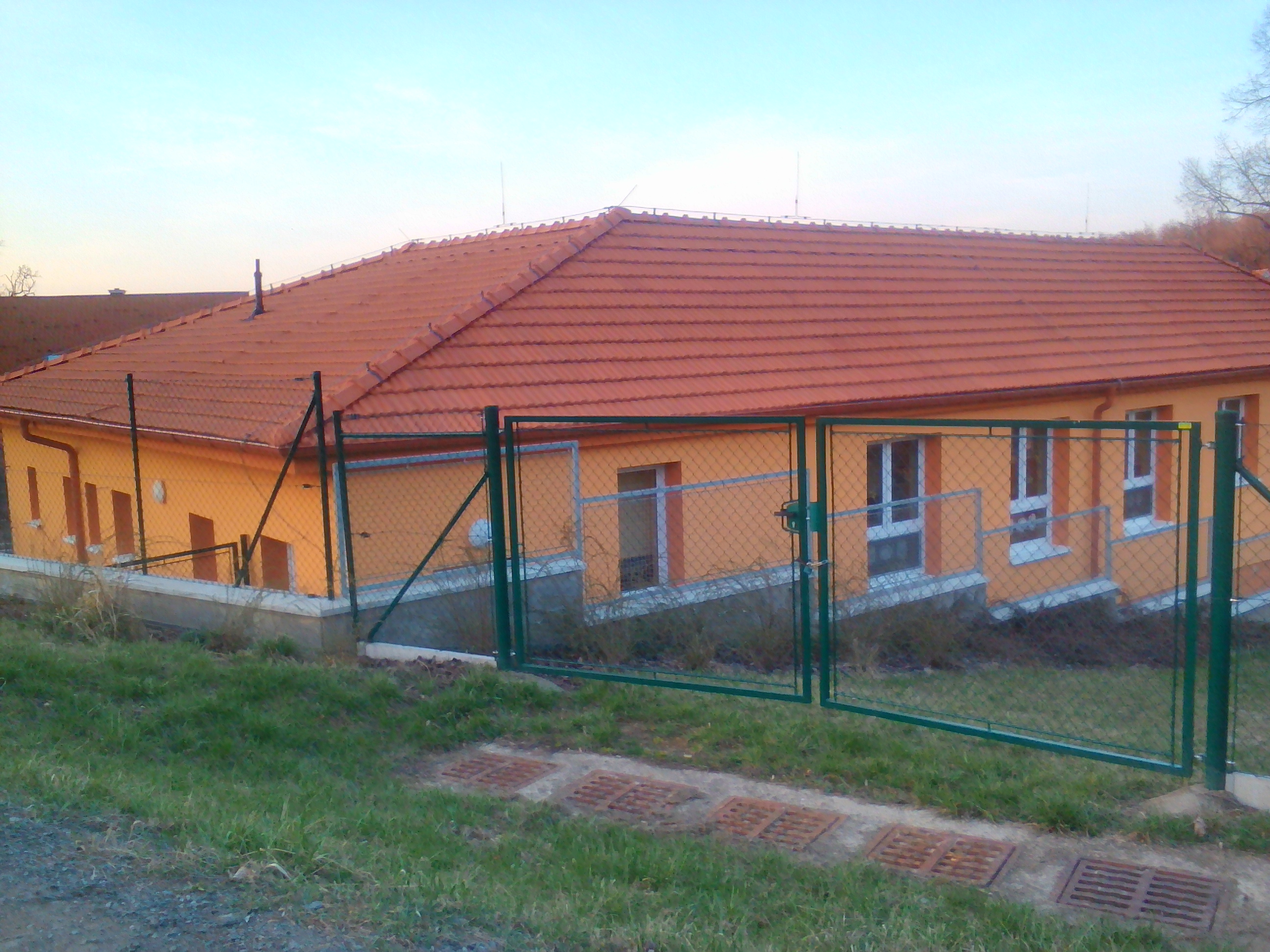 MŠ Neslovice, Hlavní