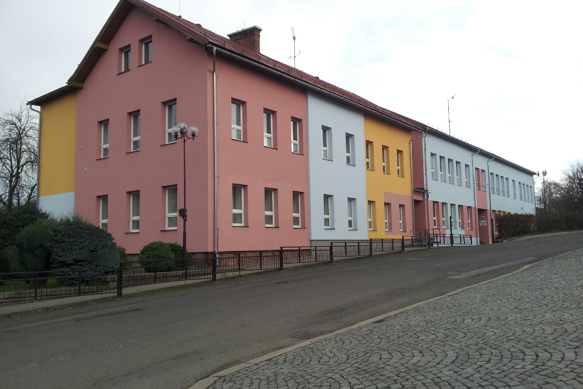 Základní škola Košťálov