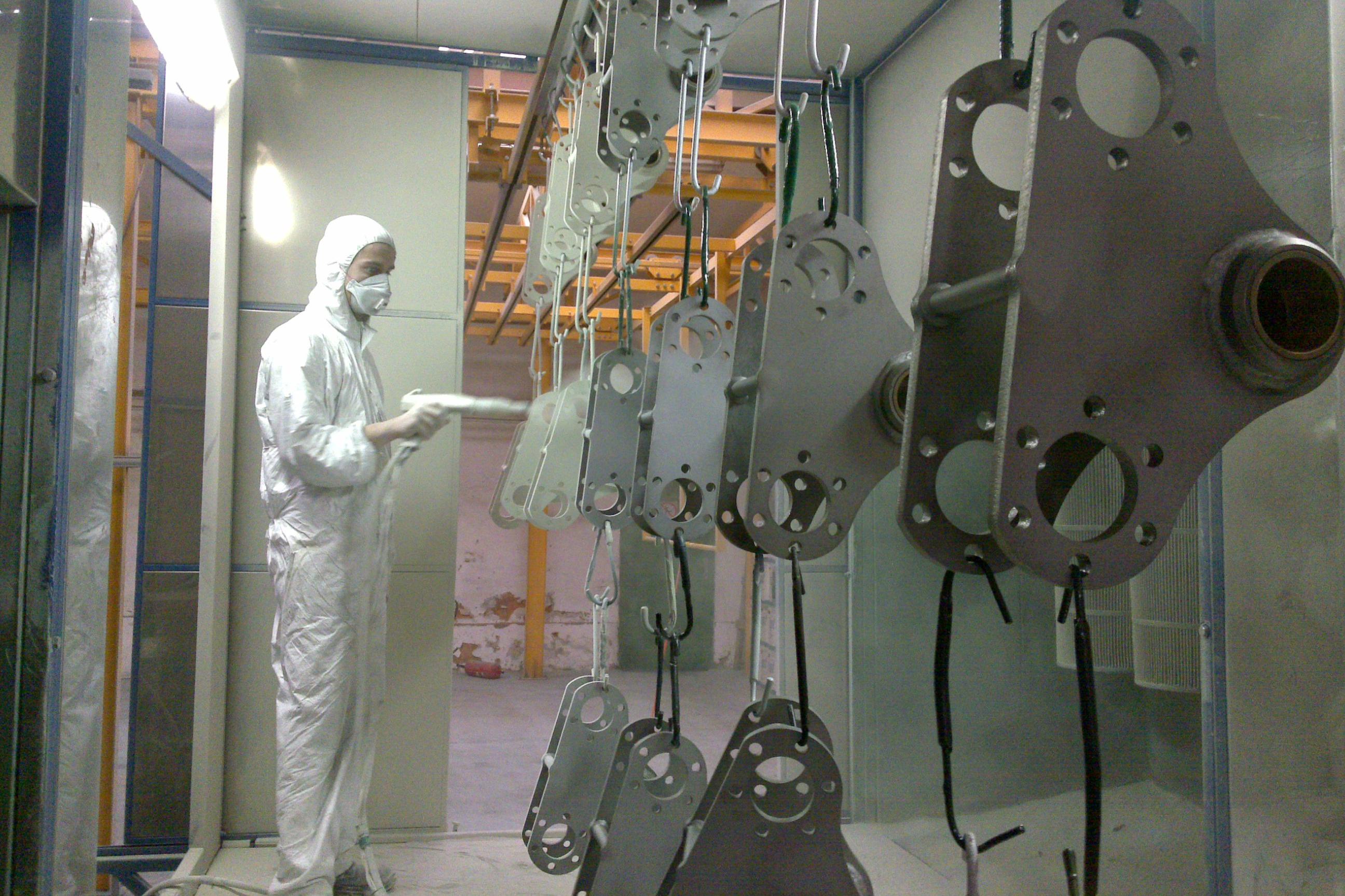 PRÁŠKOVÁ LAKOVNA BAUMRUK