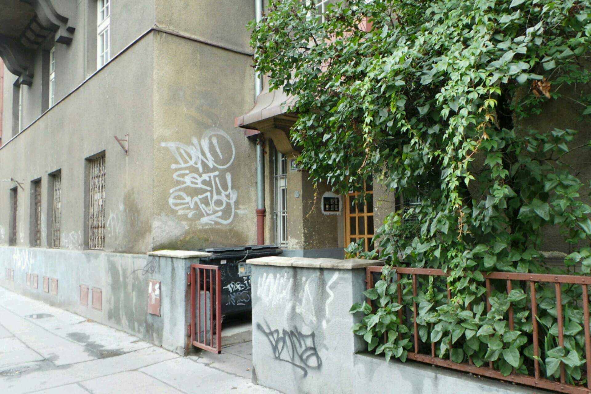 A PLUS GROUP, s.r.o.