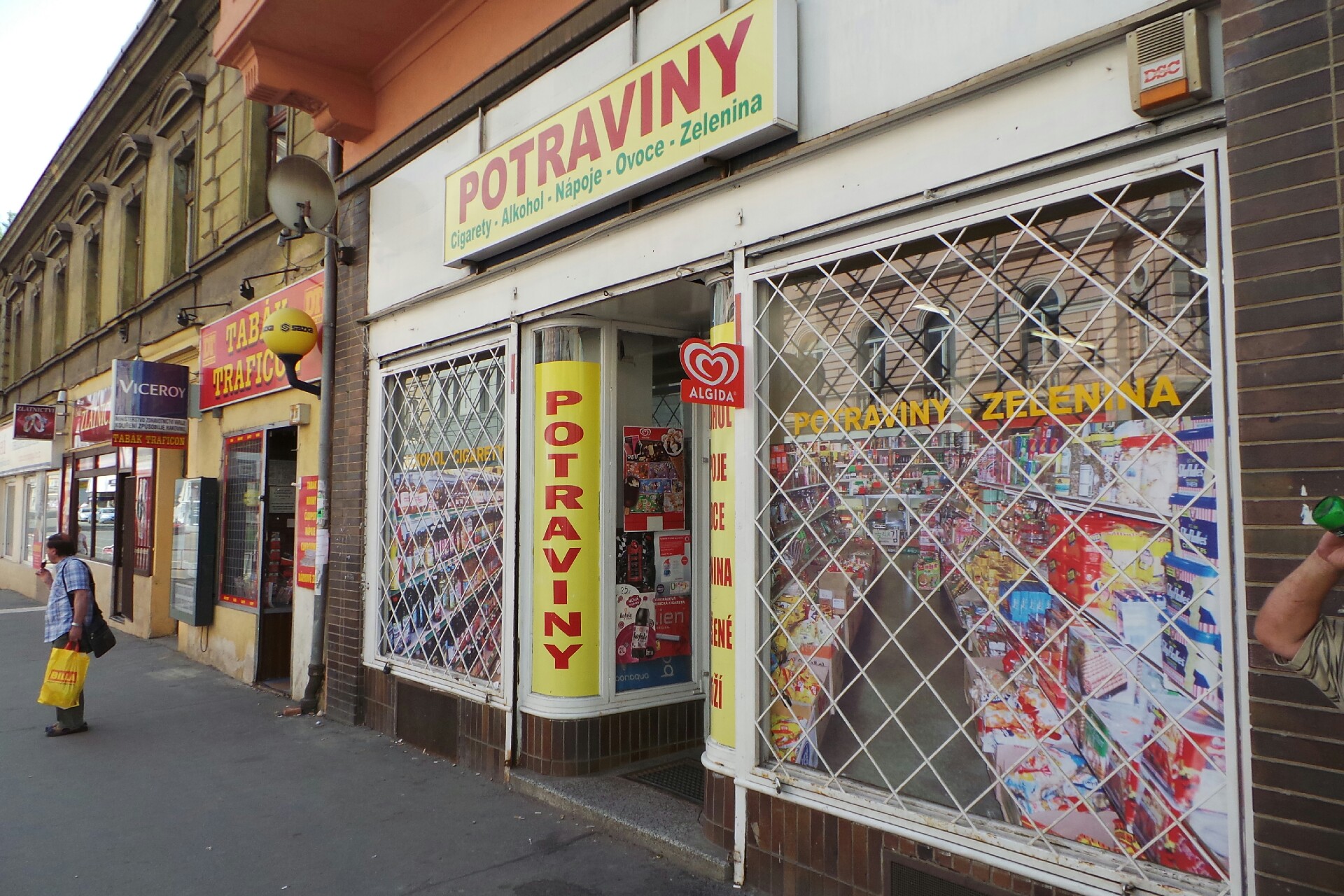 Smíšené zboží Zenklova 27