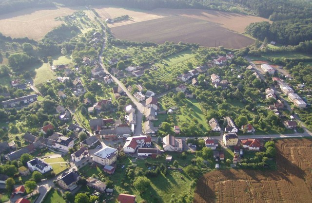 Studnice - obecní úřad foto 4