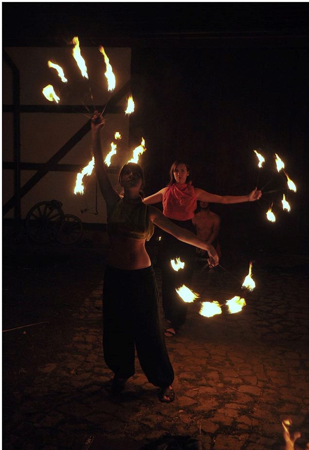 Fire show foto 3