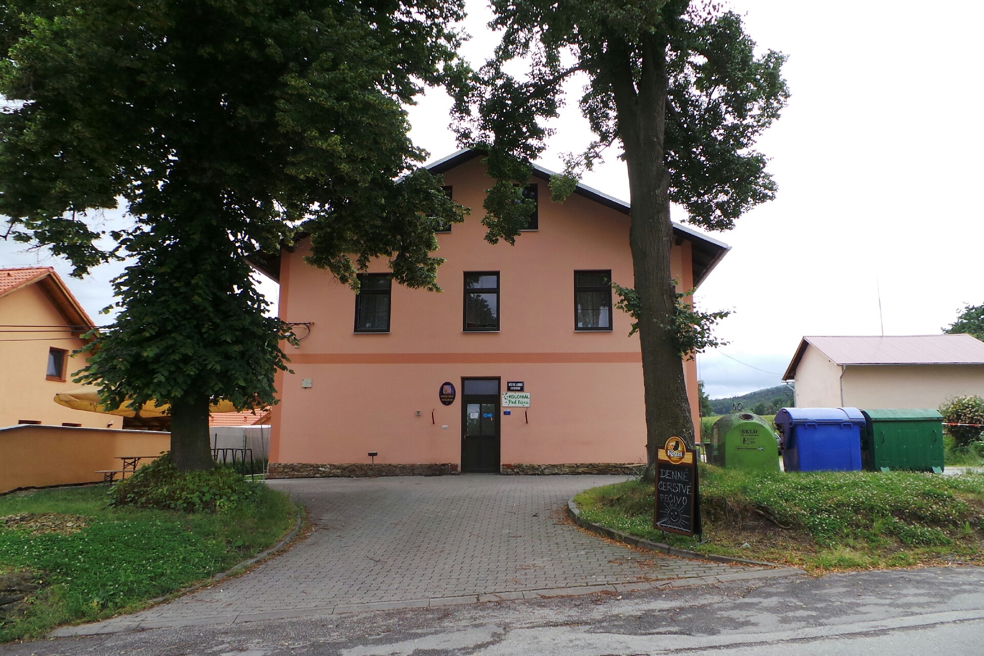 Chvalovice u Netolic - obecní úřad