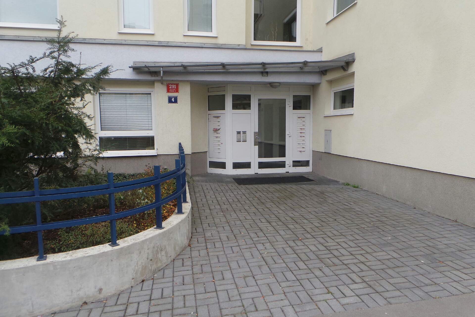 PhDr. Jitka Patríková