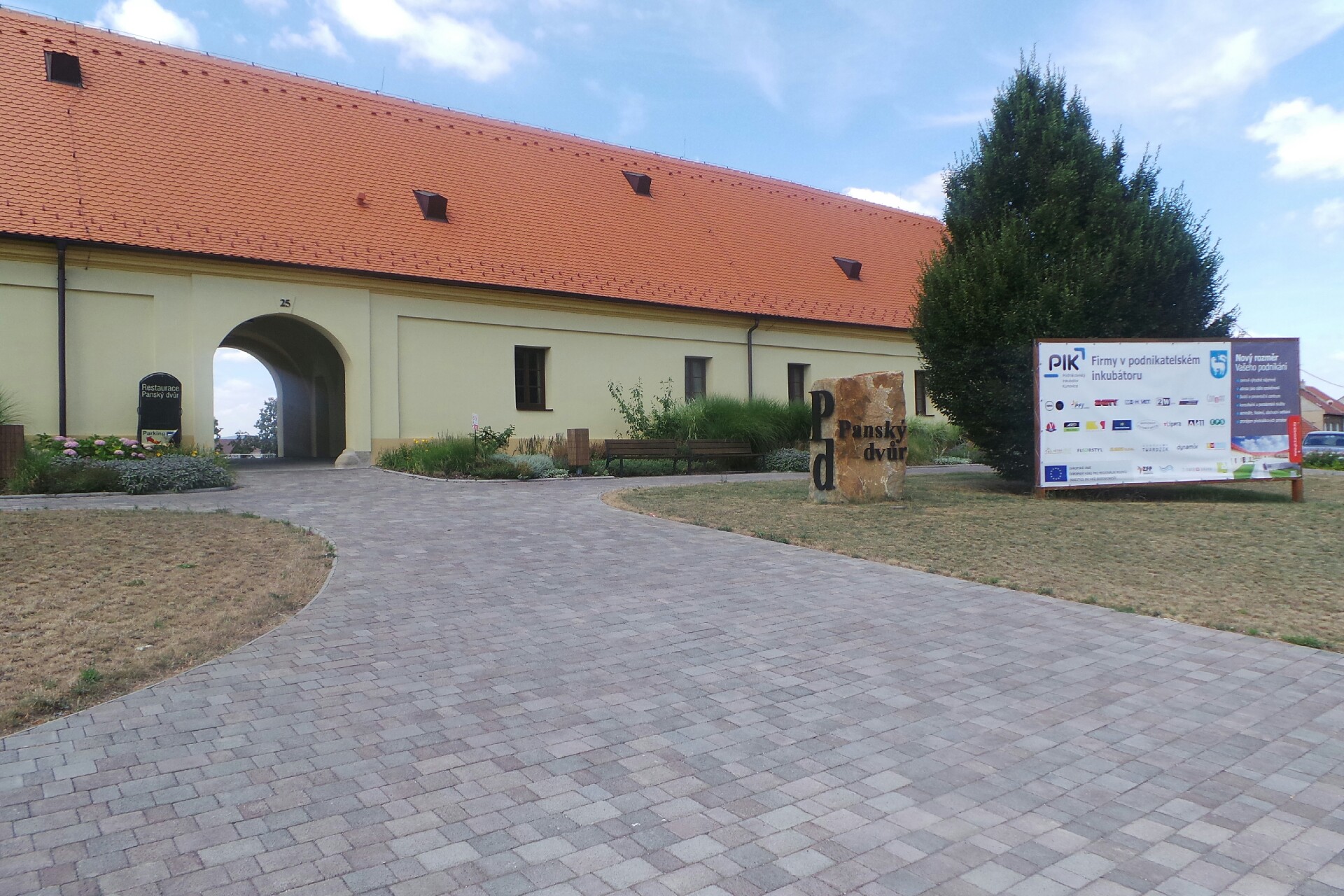 Podnikatelský inkubátor Kunovice - Panský dvůr, s.r.o.