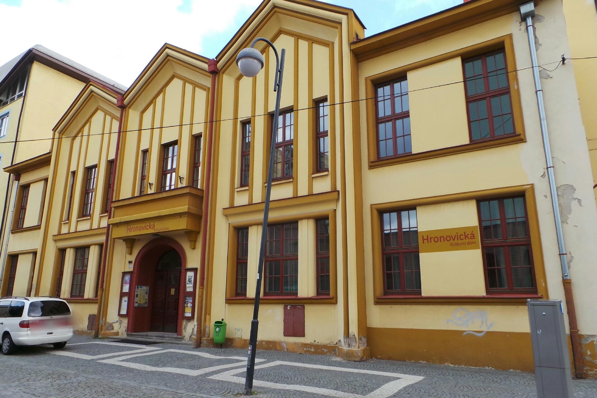 Spolek divadelních ochotníků Derniéra