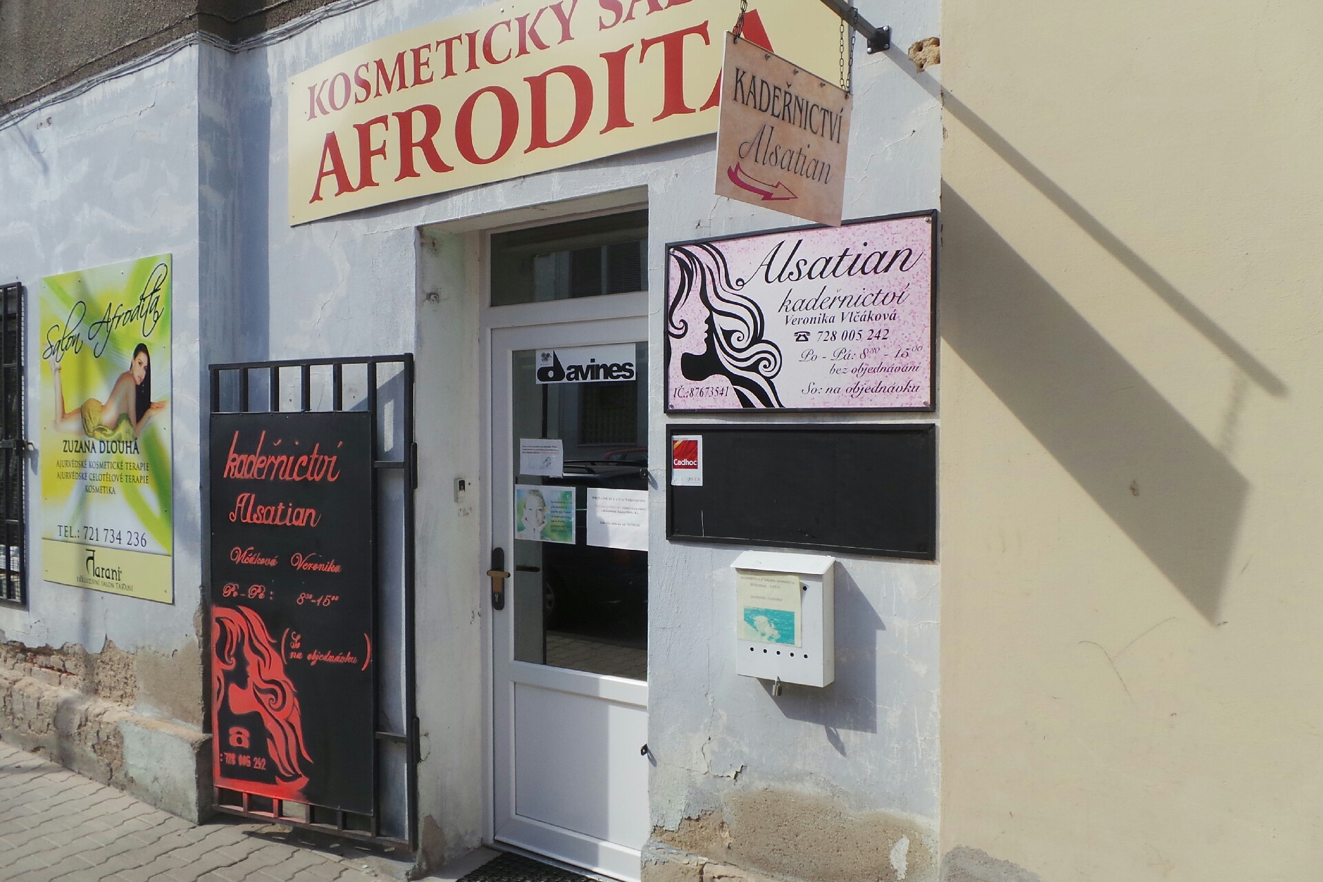 Kadeřnictví Alsatian