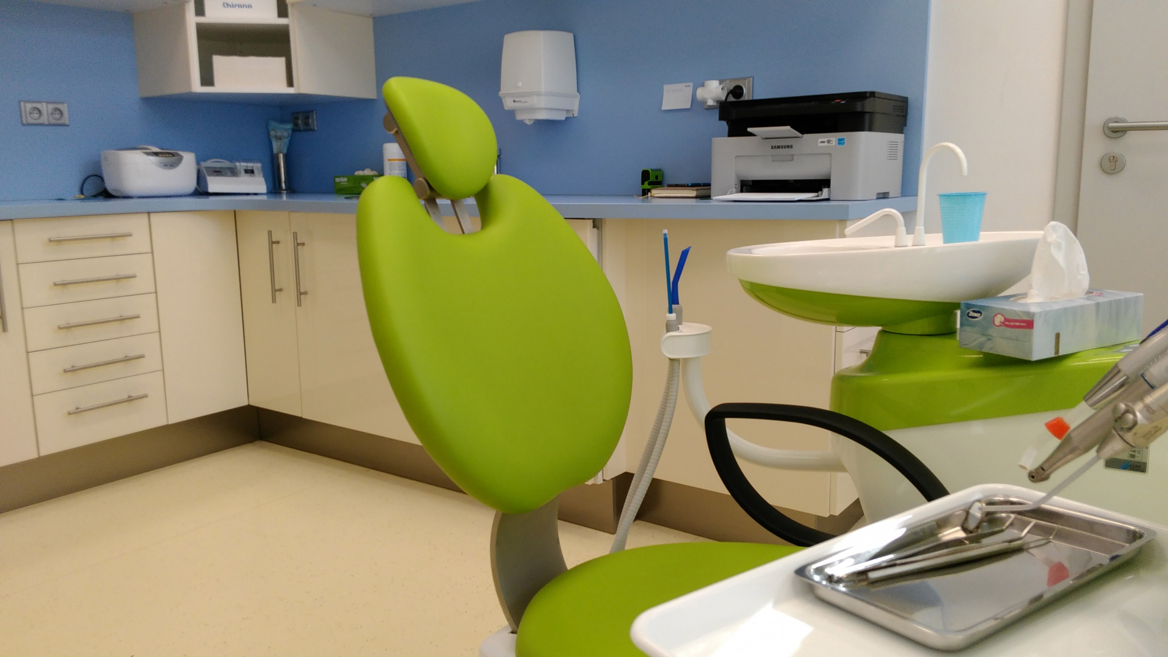 Dentální studio a Zubní ordinace Smile foto 3