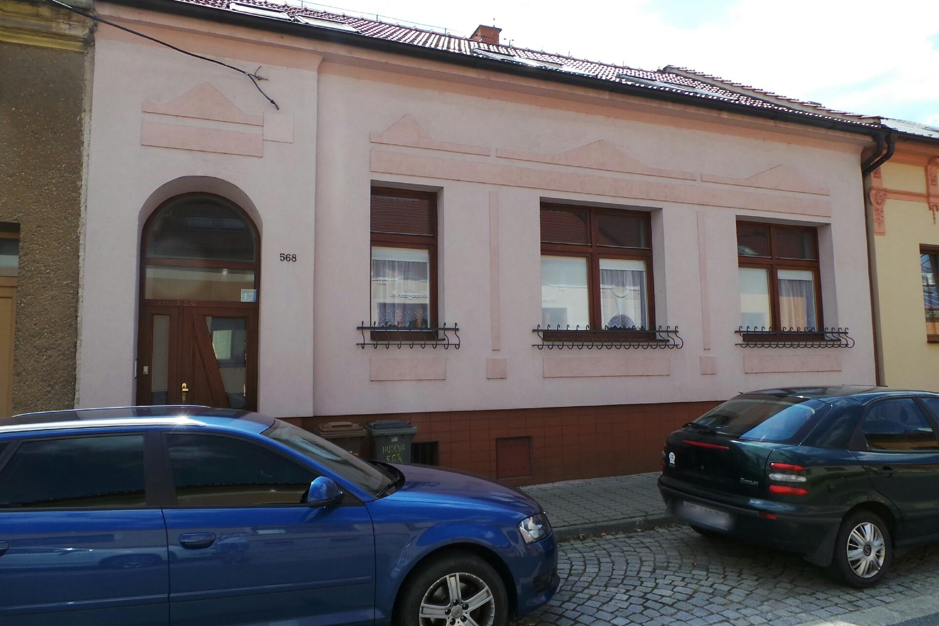 MUDr. Vladislav Urubek