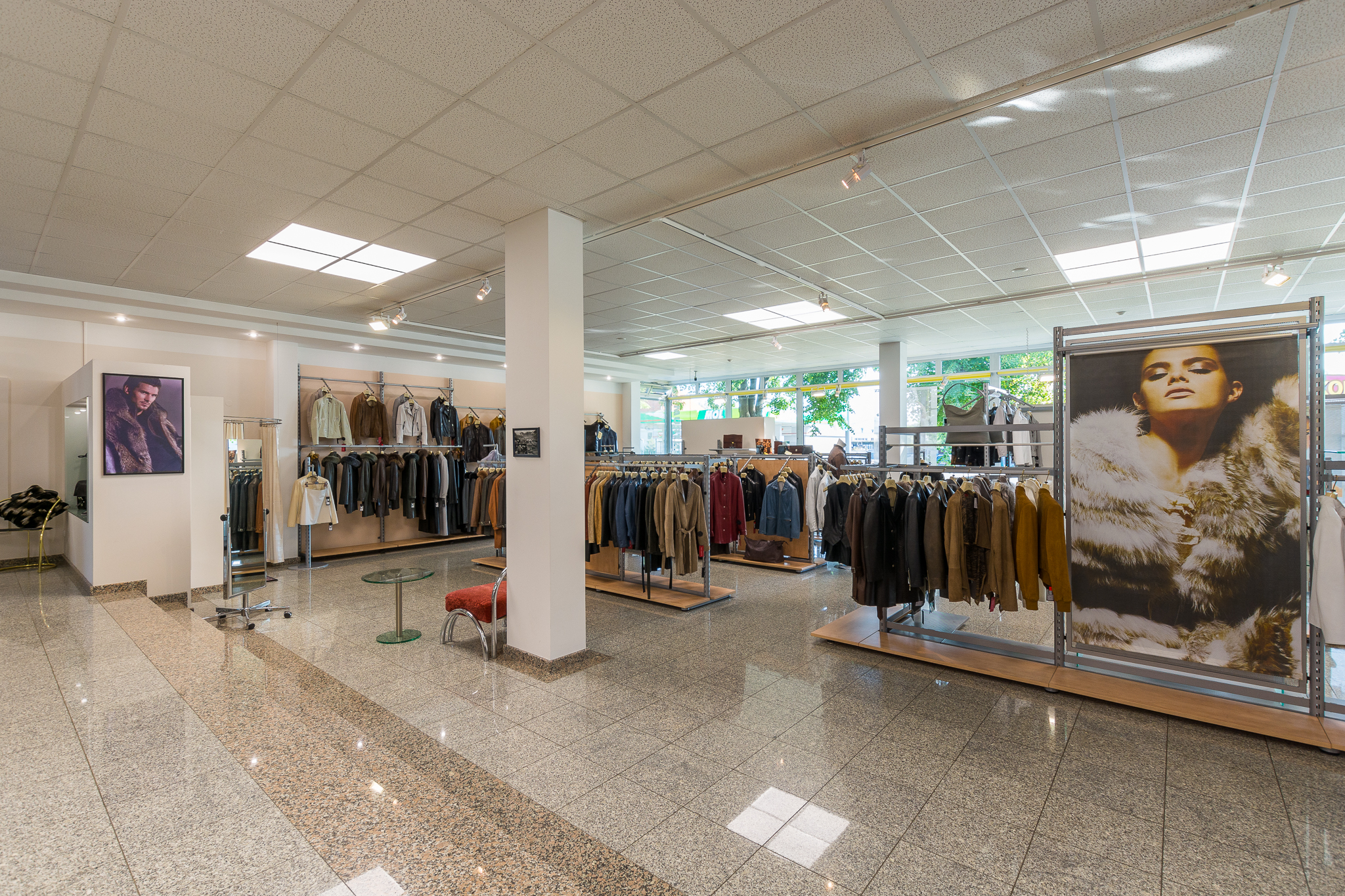 SC Strnad & Červinka – kůže a kožešiny foto 4