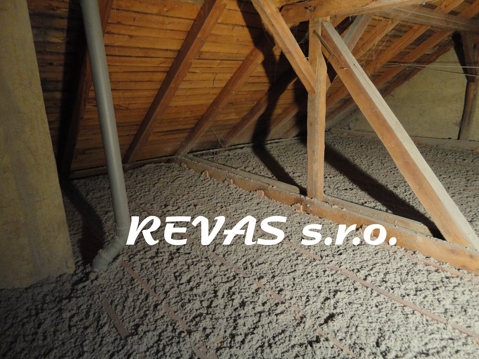 Foukaná izolace Olomouc - REVAS s.r.o. foto 4