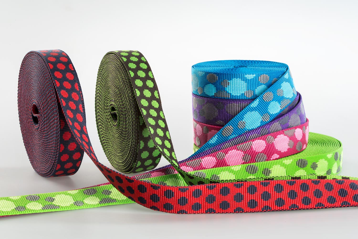 MOUKA TIŠNOV – výroba popruhů a lemovek foto 3