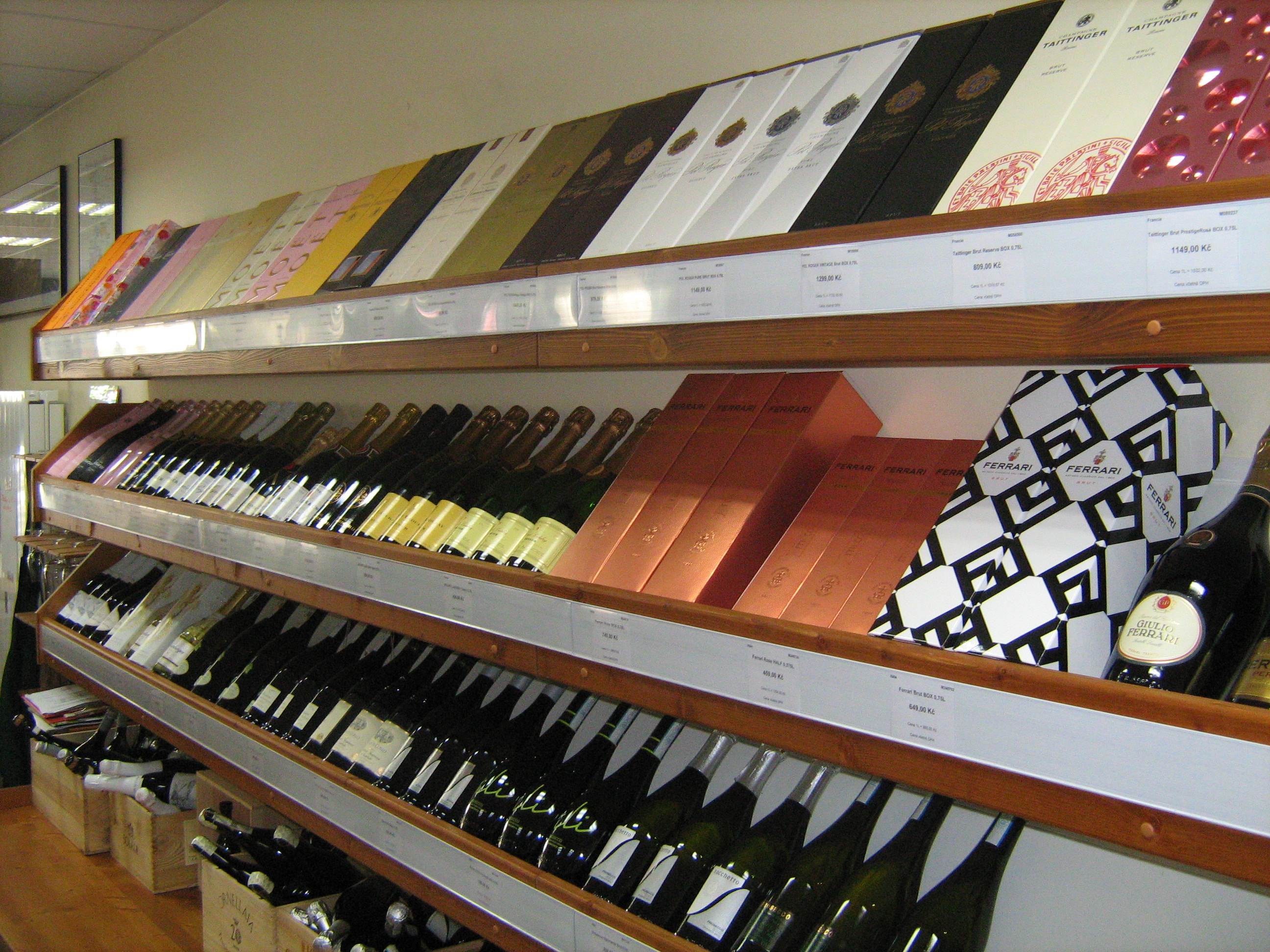 Global Wines & Spirits foto 2