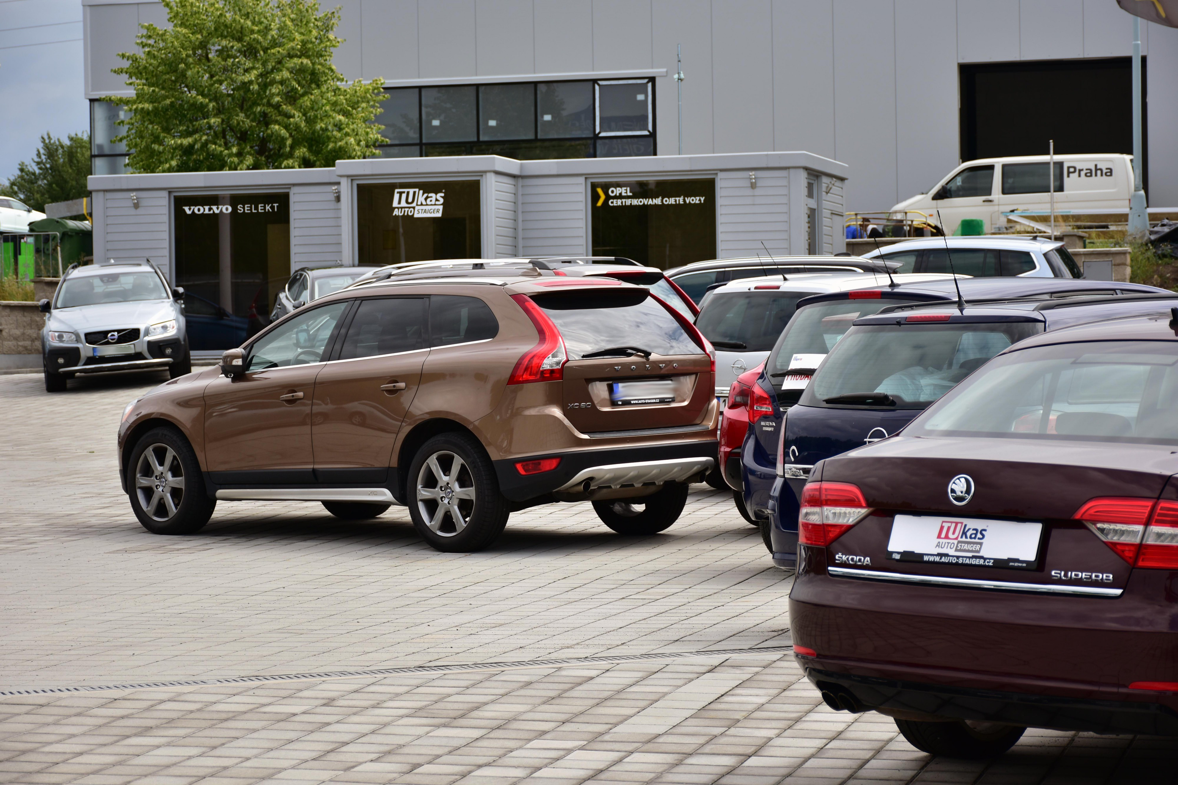 TUkas ojeté vozy foto 6