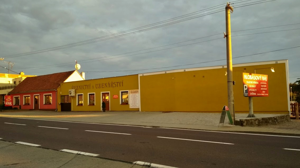 KLOBÁSOVÝ RÁJ Jaromír Novák foto 3