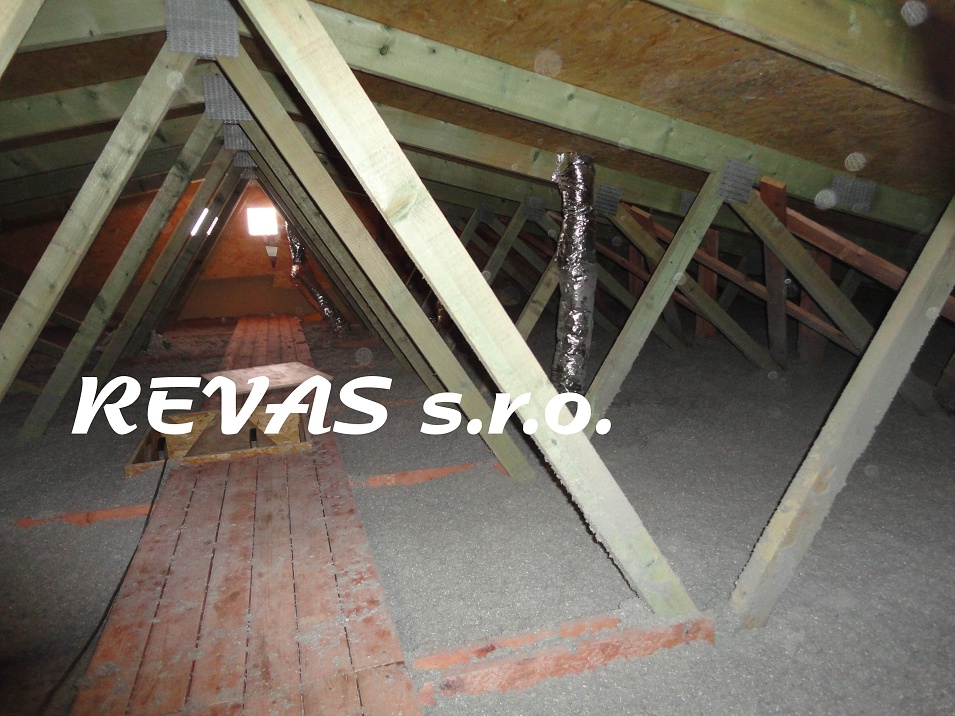 Foukaná izolace Olomouc - REVAS s.r.o. foto 4