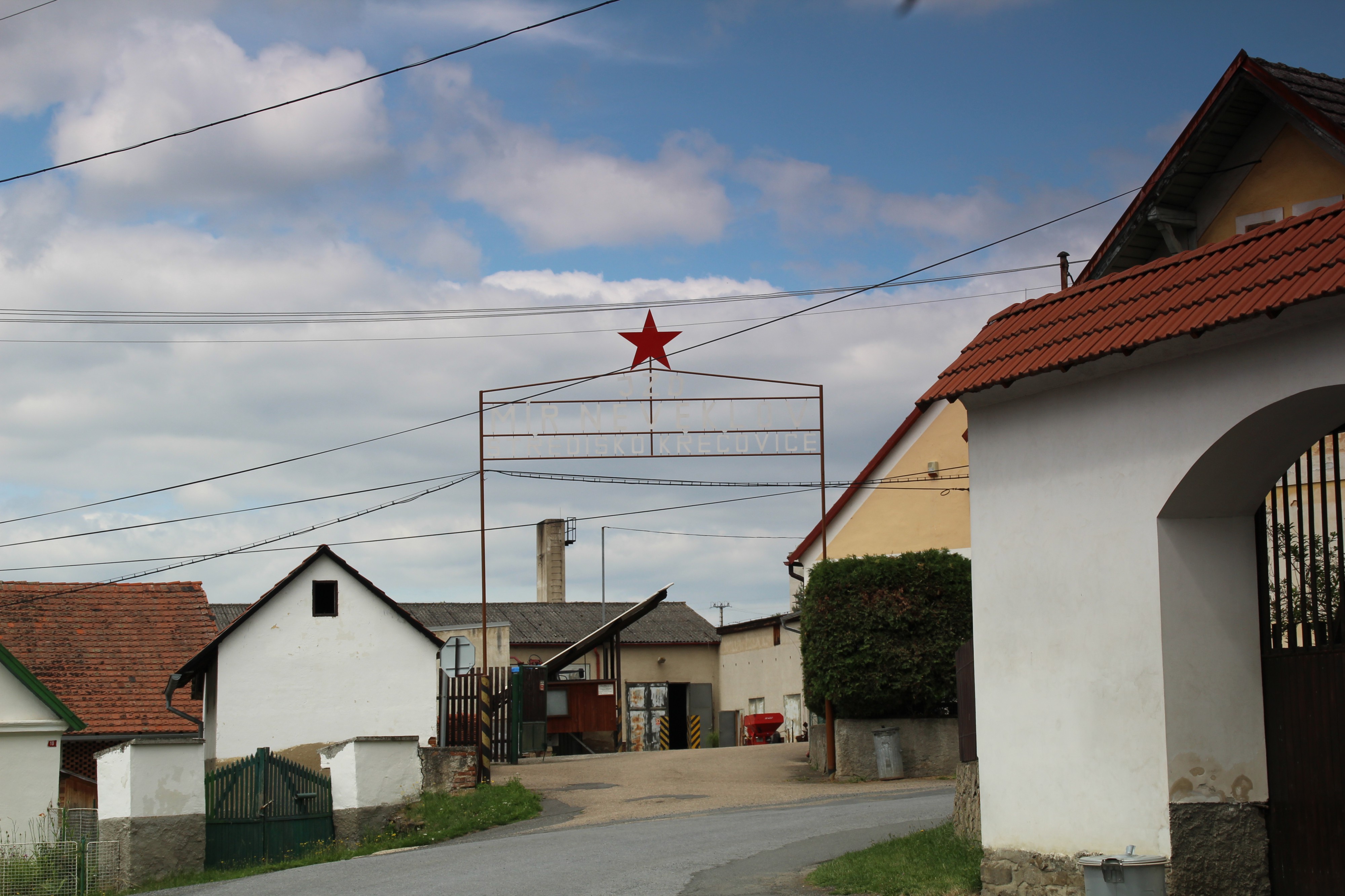 Křečovice - obecní úřad foto 1