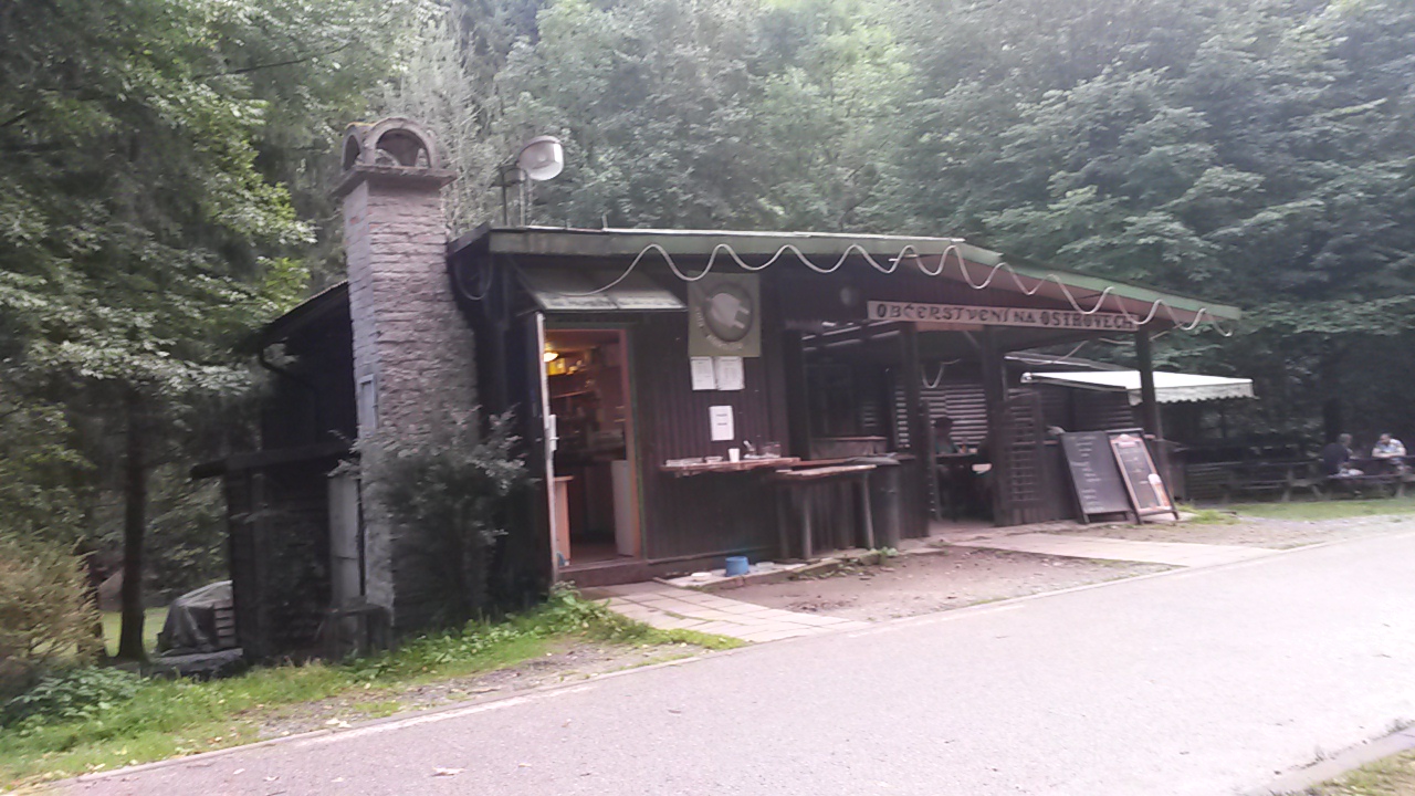 Občerstvení Na Ostrovech foto 3