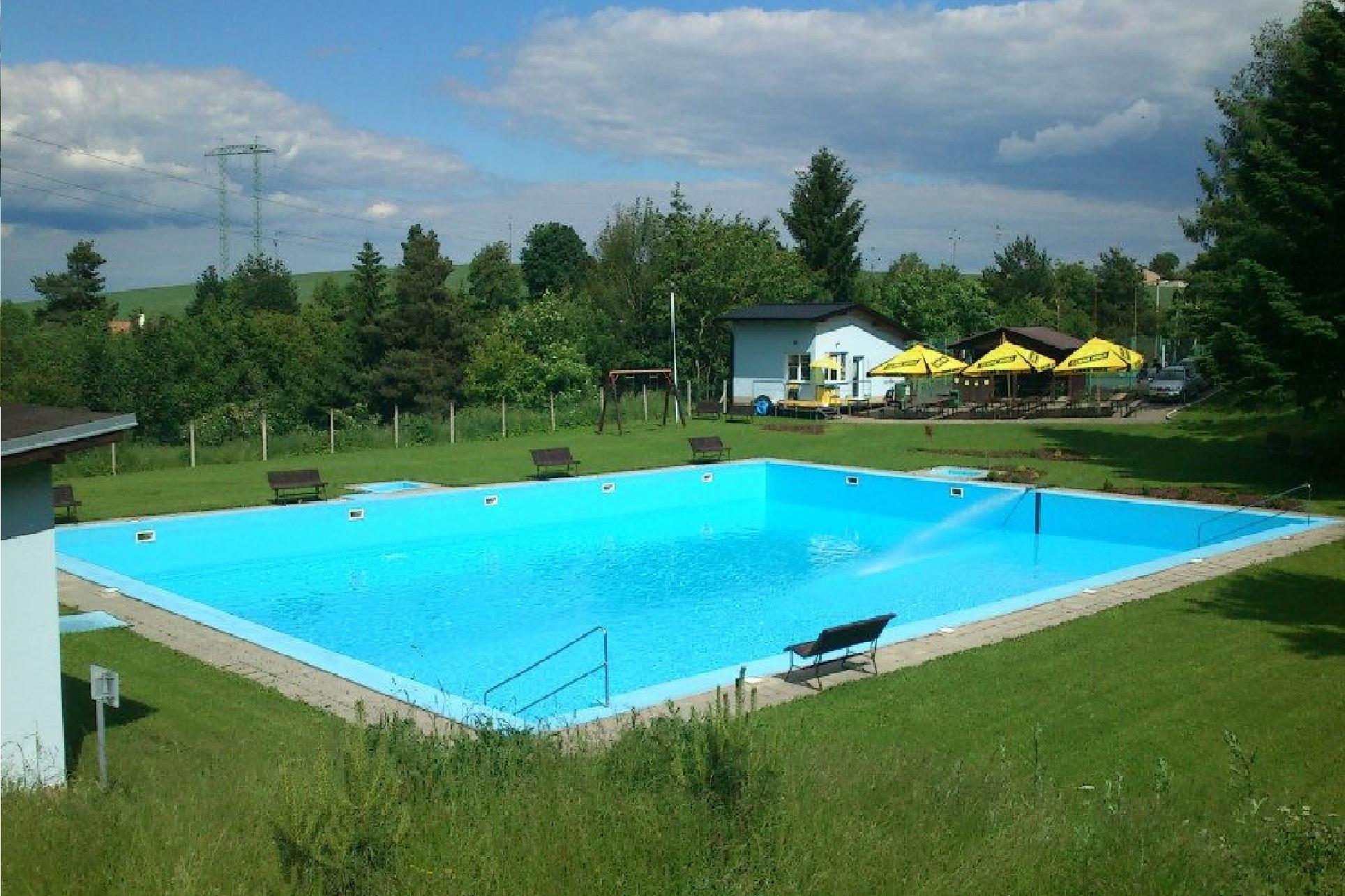 AZURO LESNÍ HLUBOKÉ