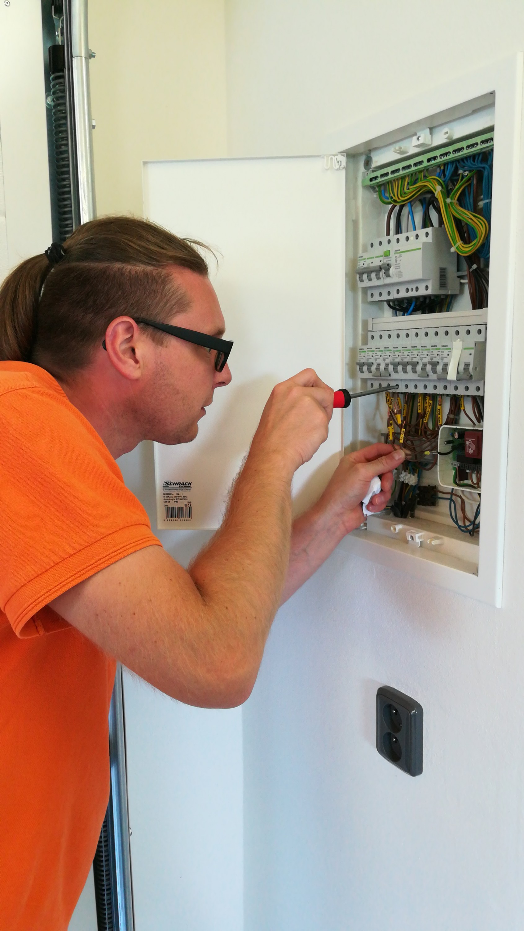 Zoubek - Elektromontáže foto 2