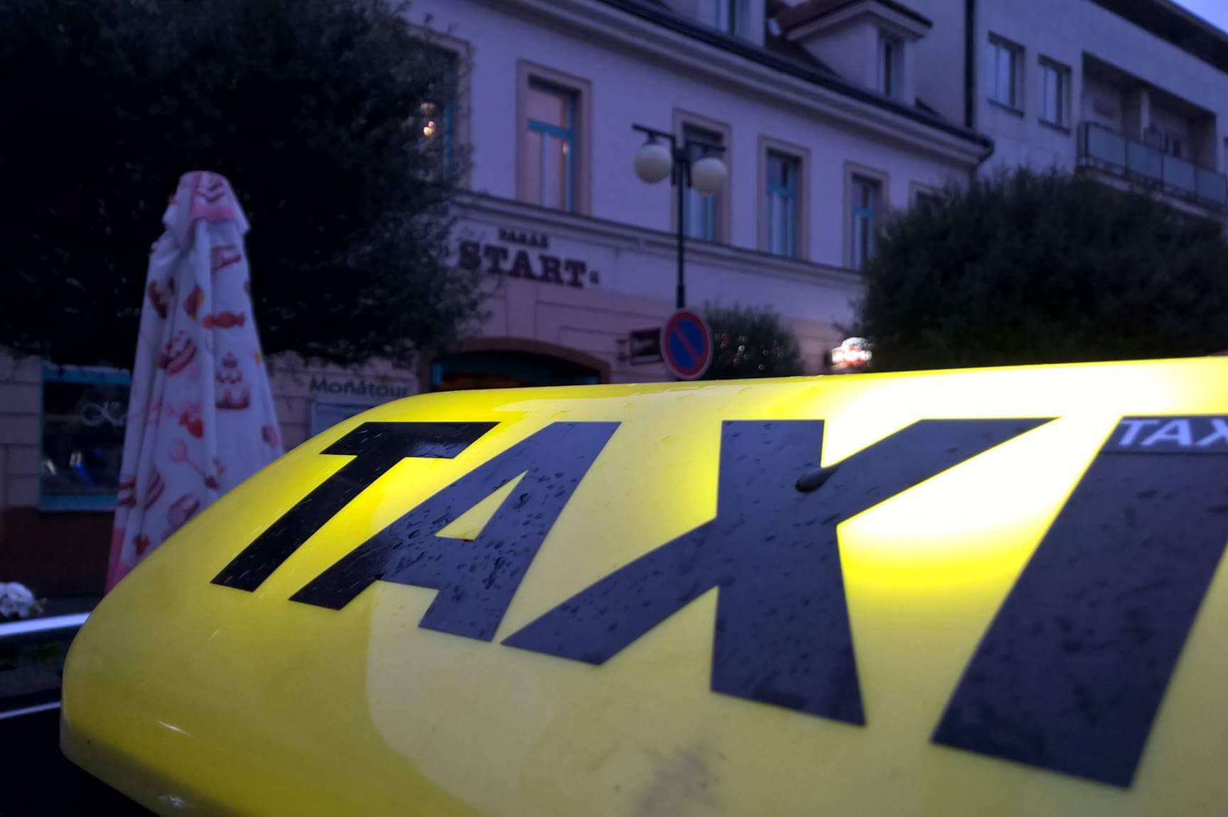 Taxislužba-Tomáš Světlý