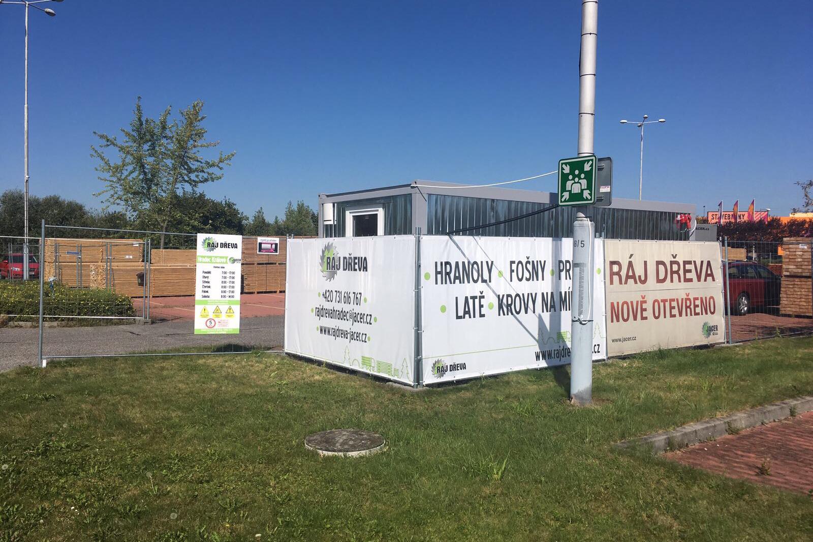 RÁJ DŘEVA - JACER - Hradec Králové