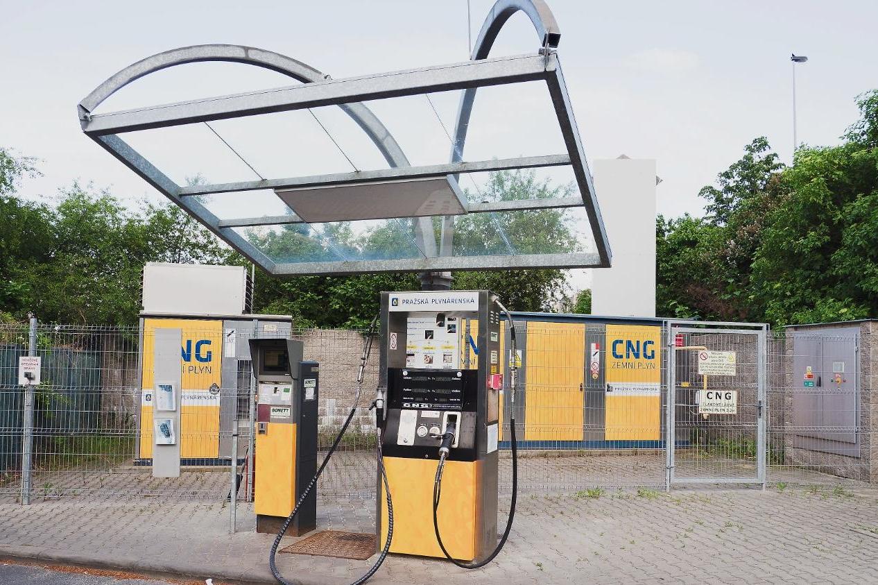 Pražská plynárenská - plnicí stanice CNG