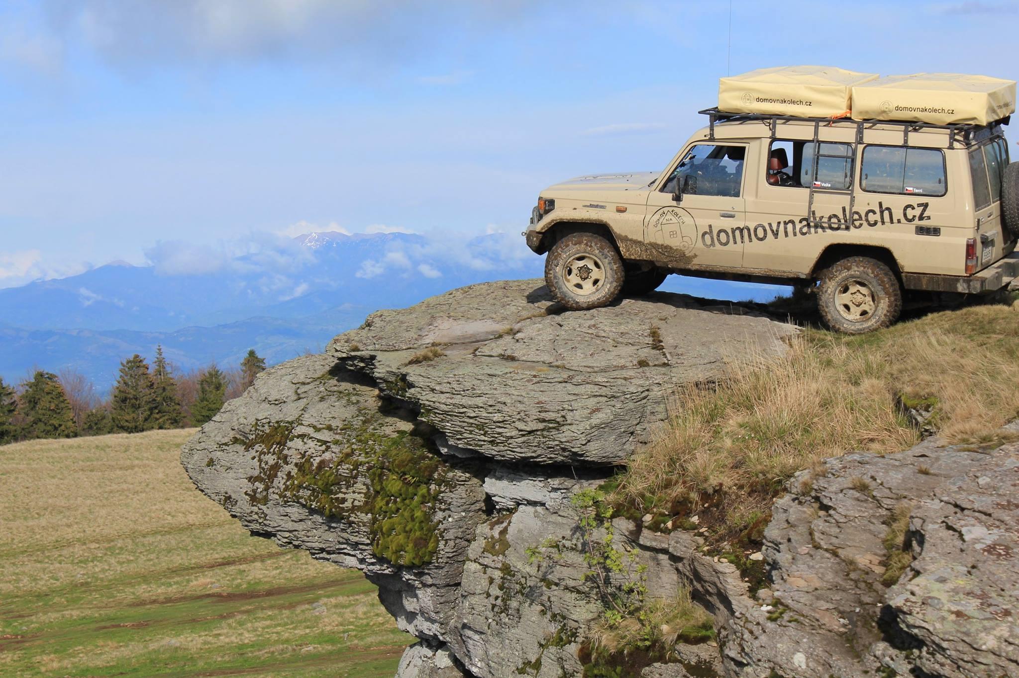 DOMOV NA KOLECH s.r.o.