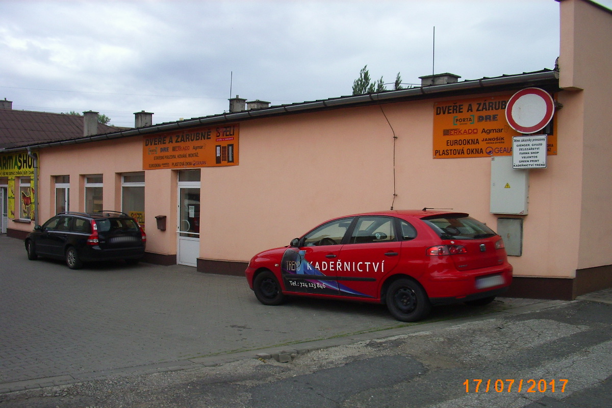 Ing. Pavel Rusnok - prodej dveří a zárubní