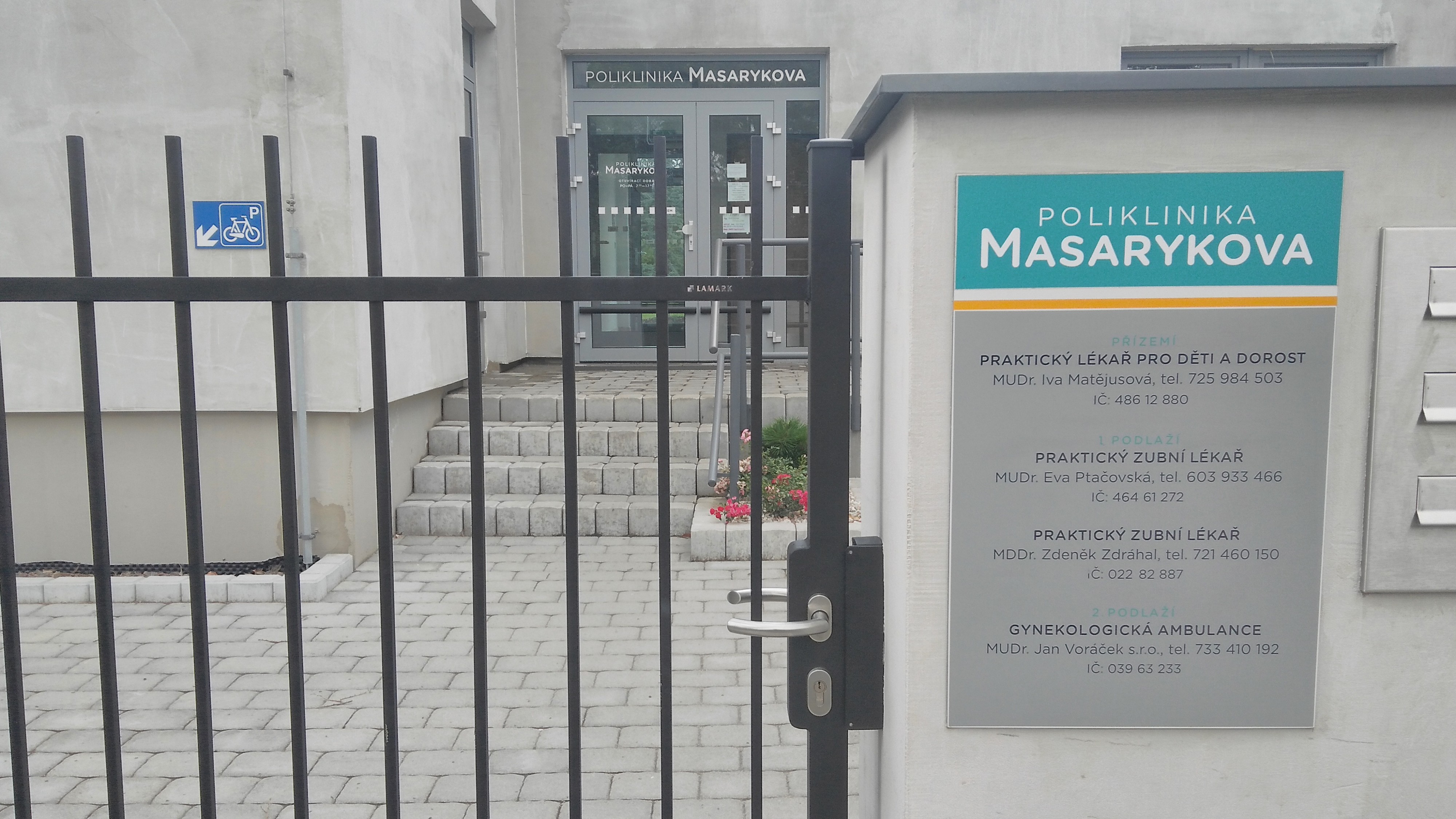 Zubní ordinace MDDr. Zdeněk Zdráhal