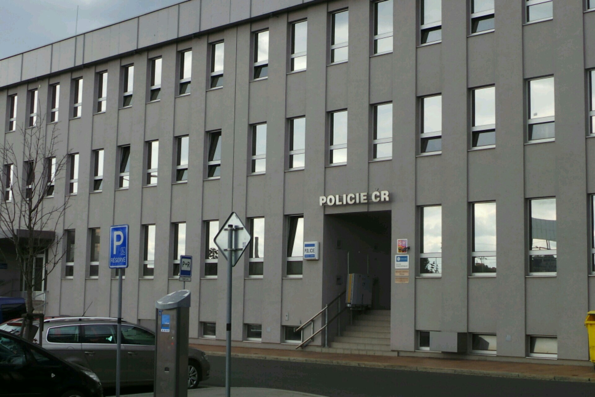 Policie ČR - Obvodní oddělení Přívoz foto 1