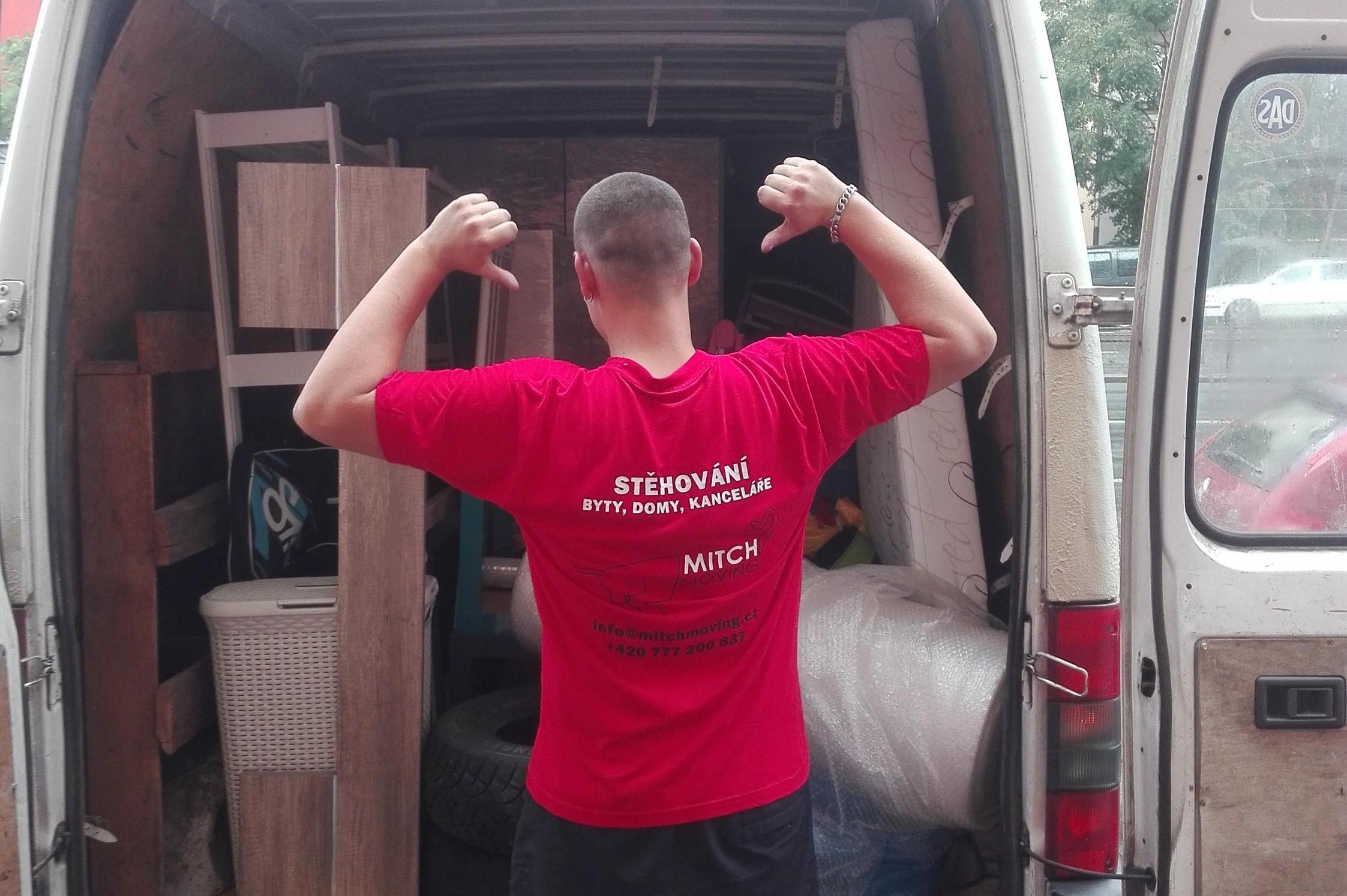 Stěhování Mitch Moving