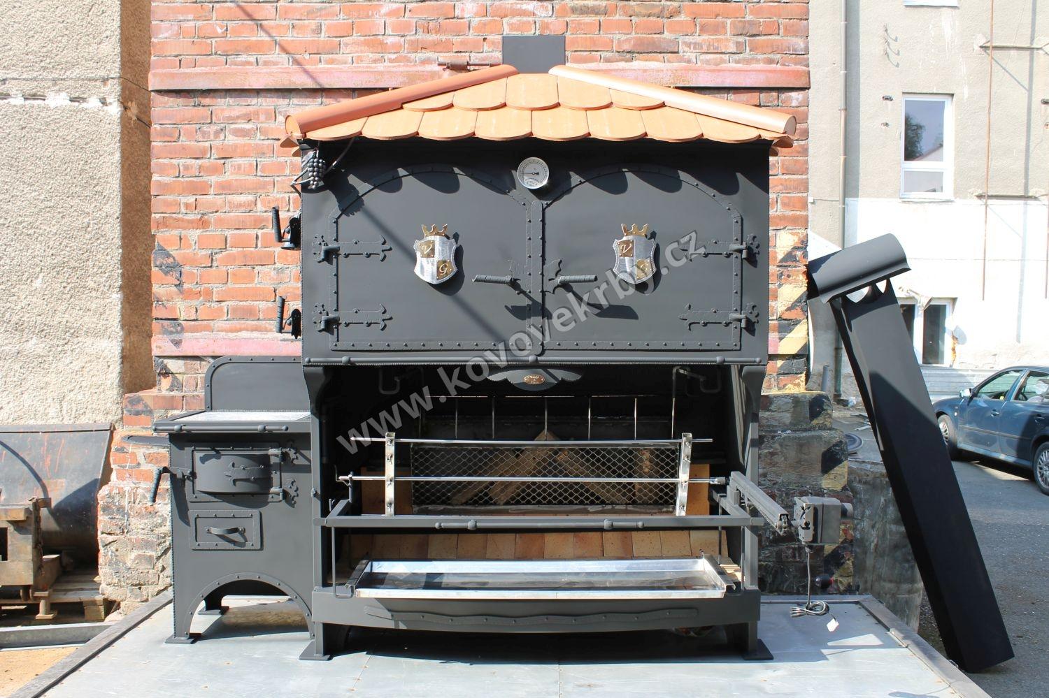 Zahradní Kovové krby Doležel & Tlkanec - Petr Tlkanec