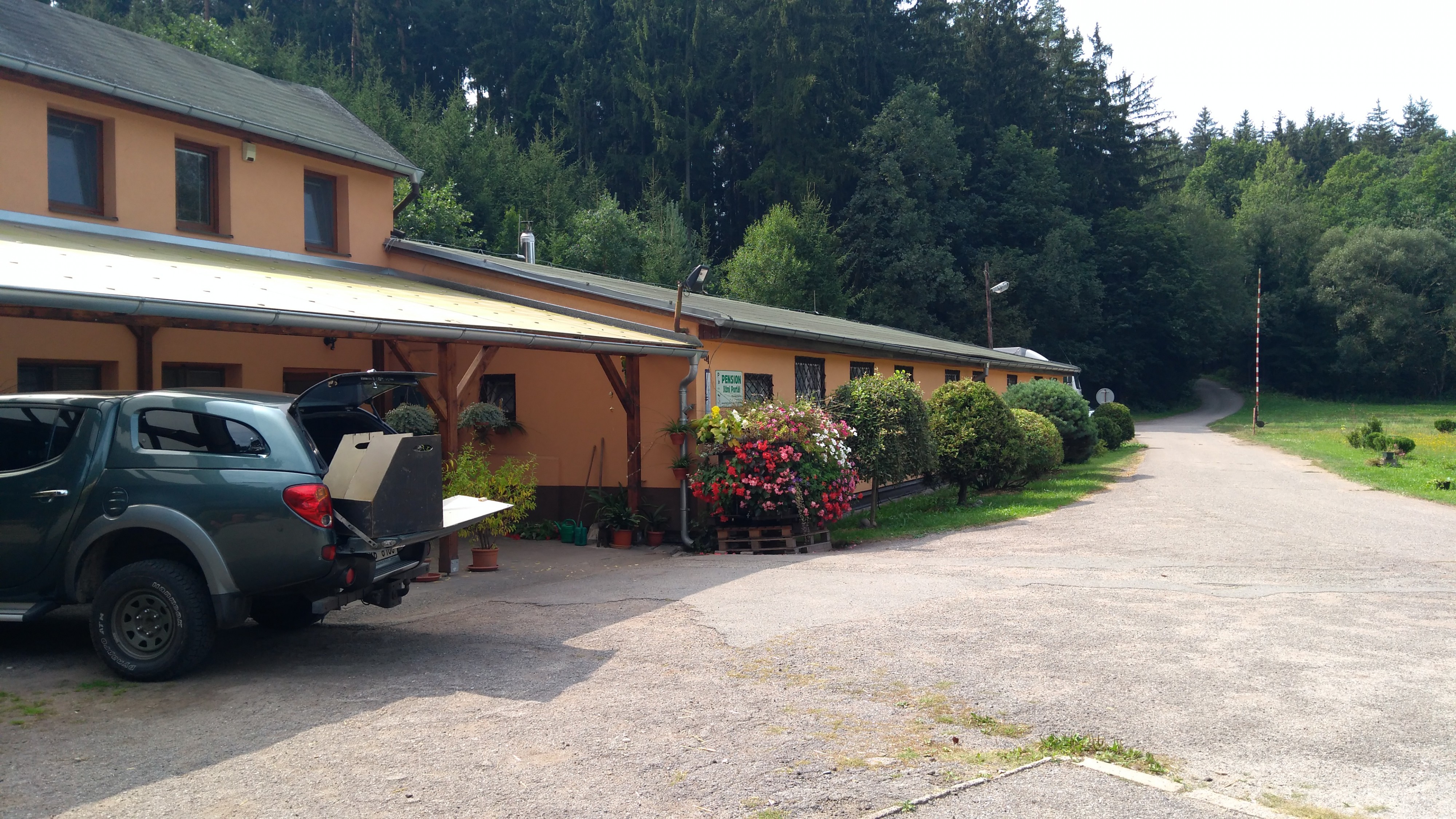 Jižní portál foto 1