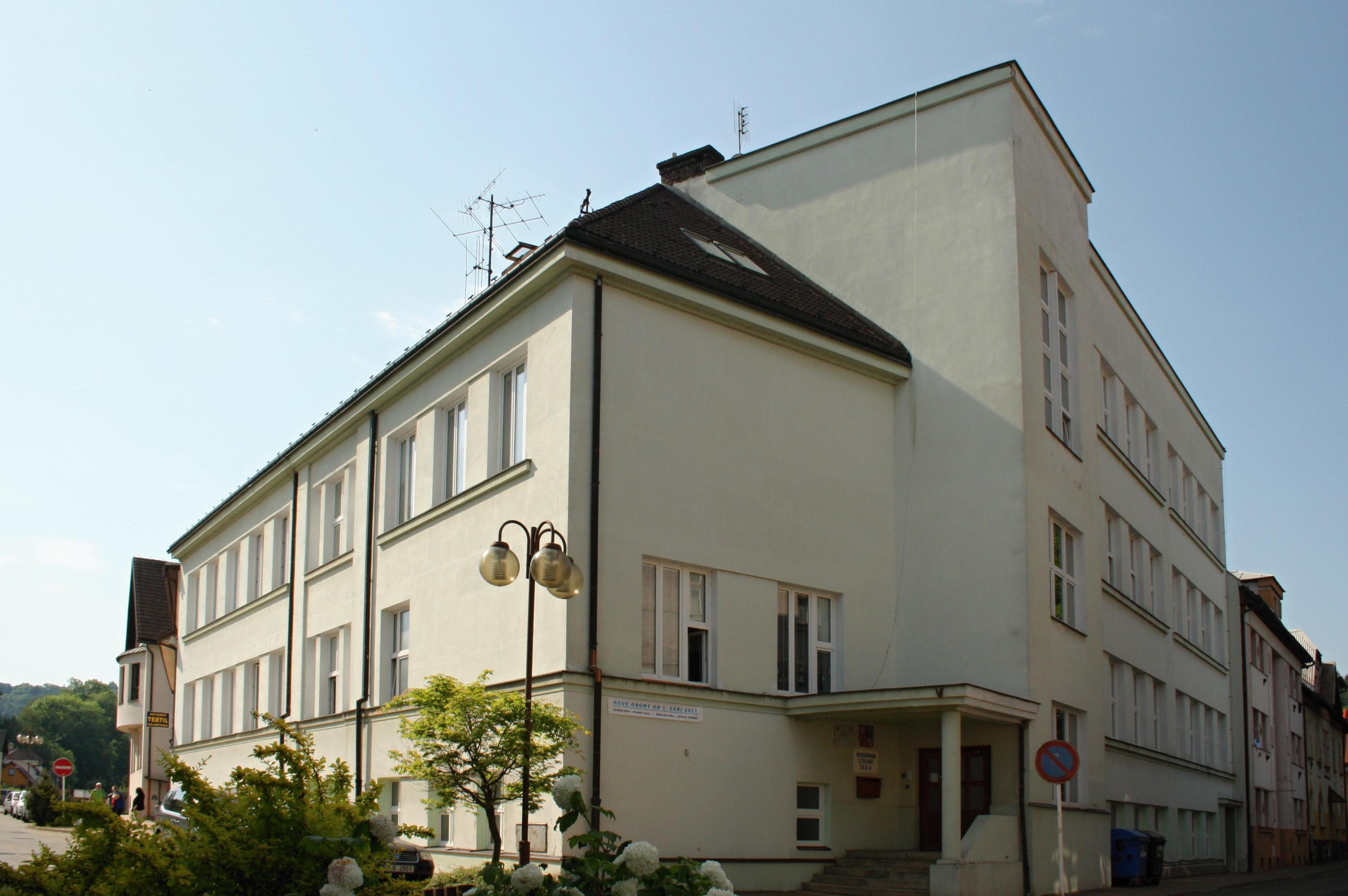 Střední škola Semily