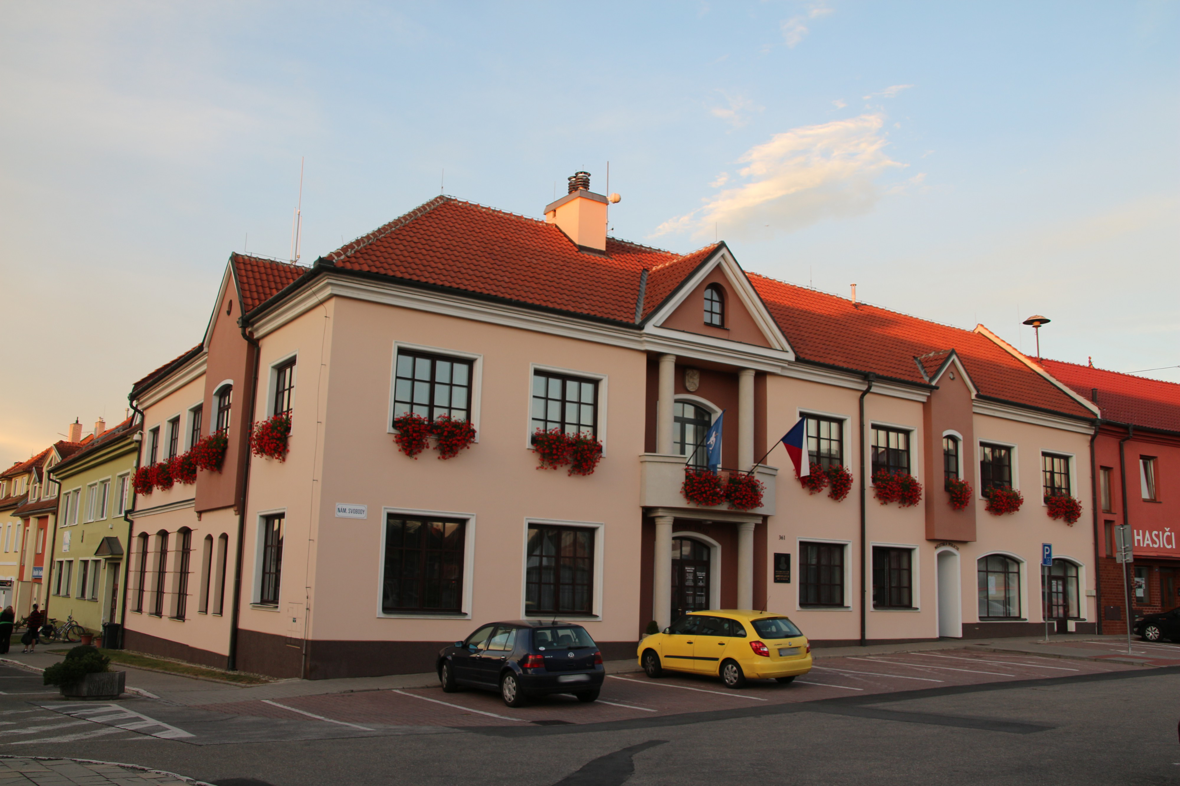 Kunovice - městský úřad foto 2
