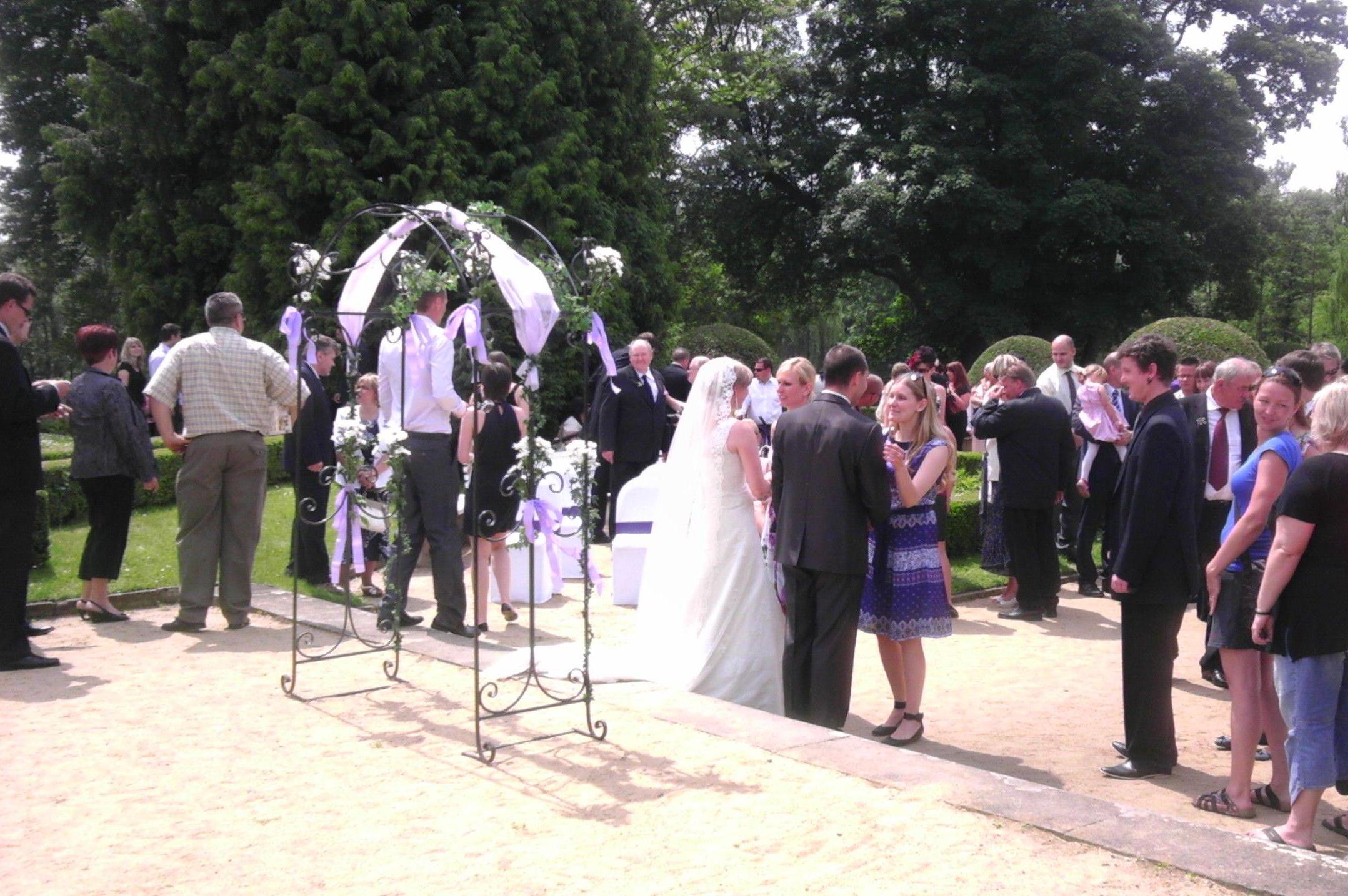 MPZ Agency - Párty na klíč