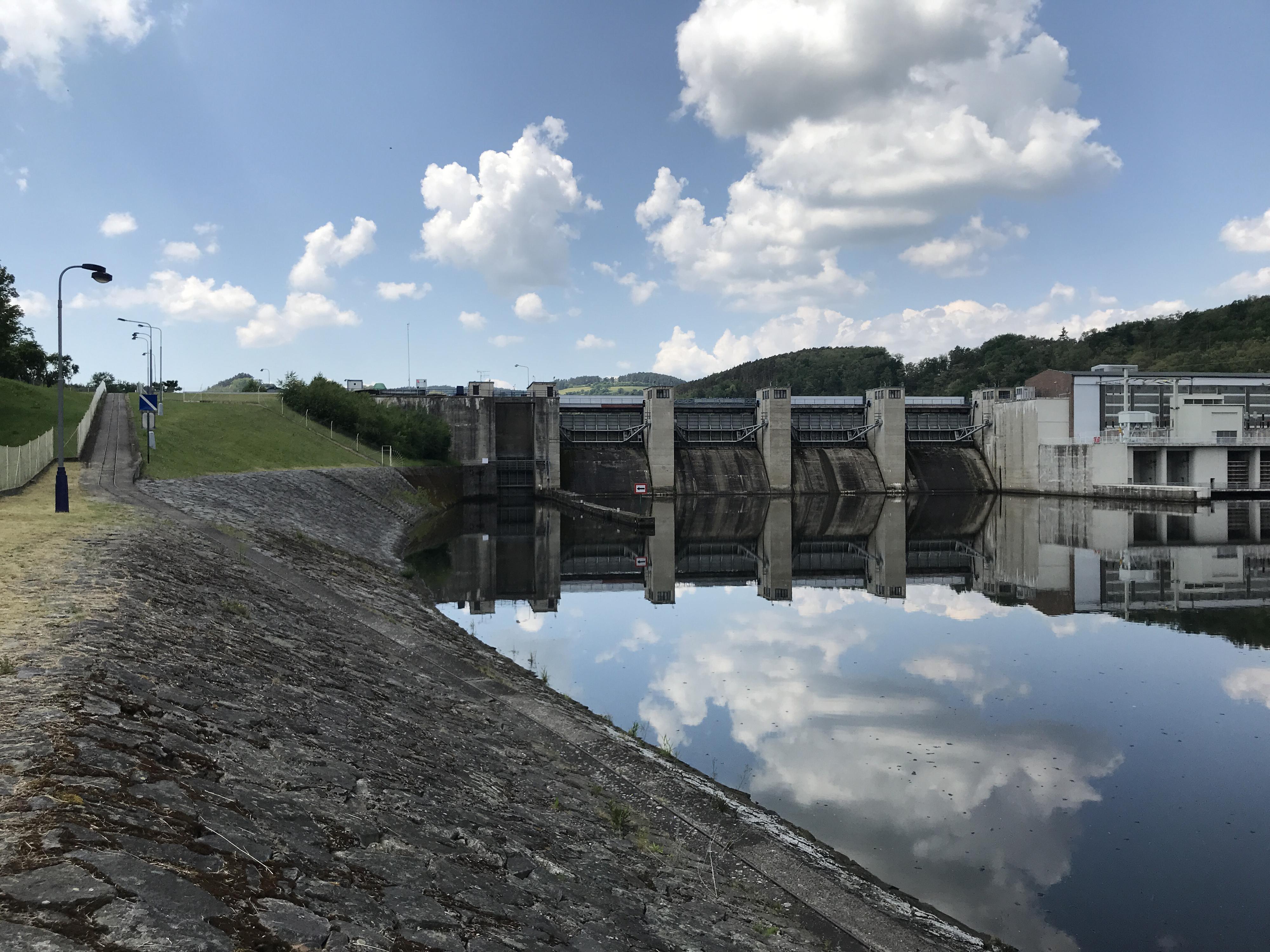 Plavební komora Kamýk nad Vltavou foto 1