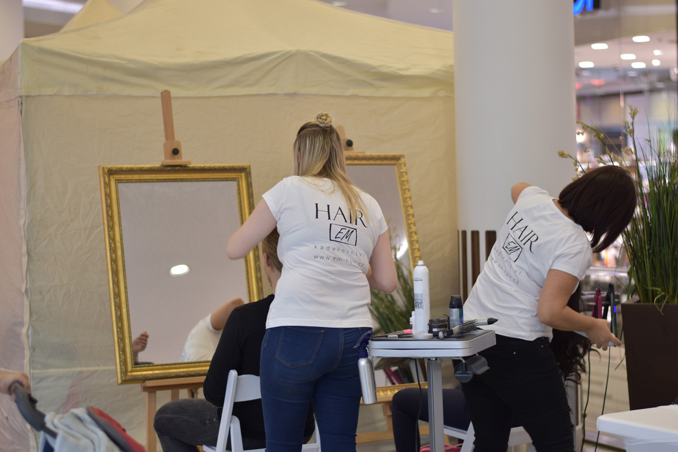 Kadeřnictví Em-Hair Salon Loreal EXPERT foto 6