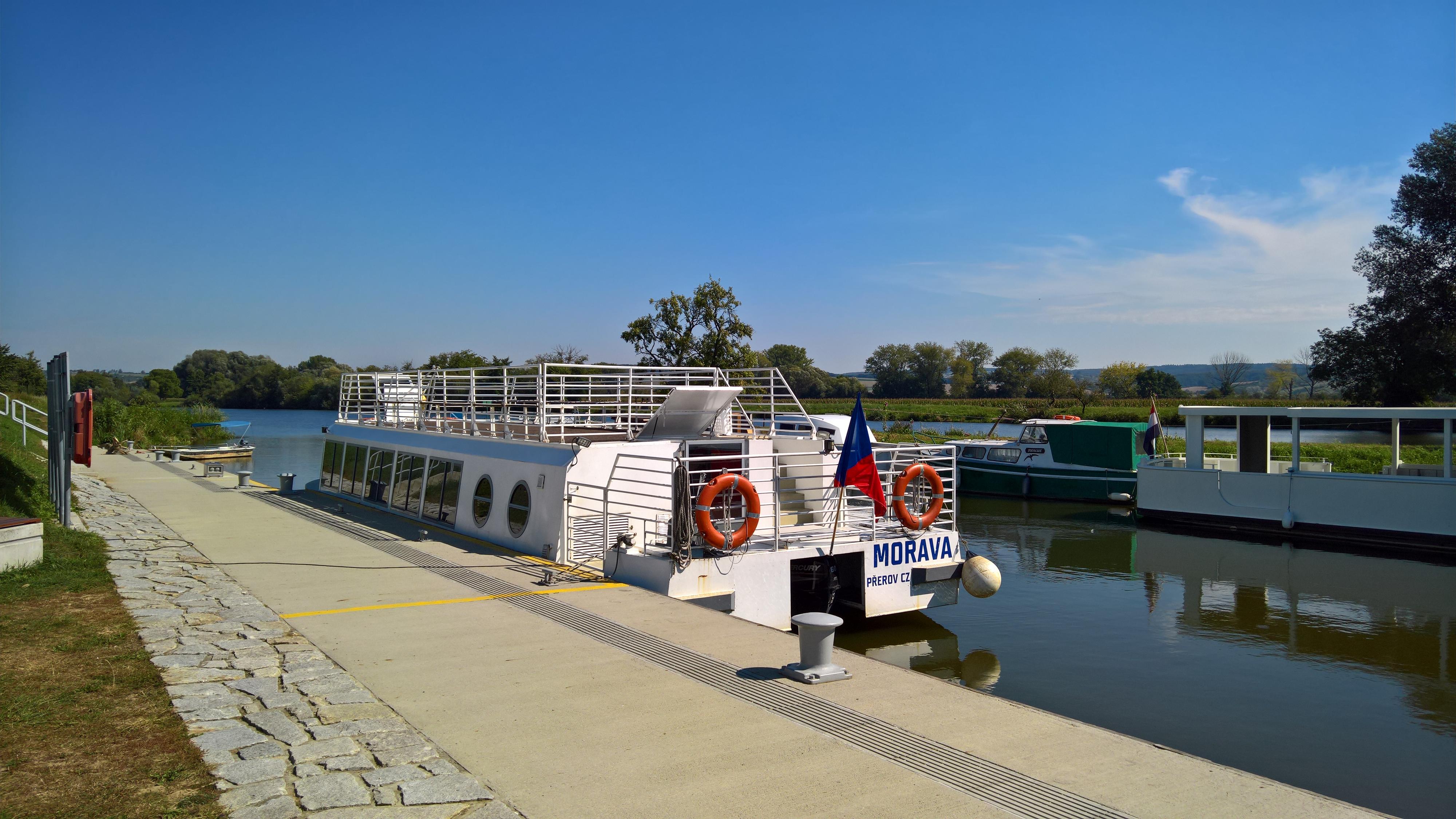 Plavební komora Spytihněv foto 2