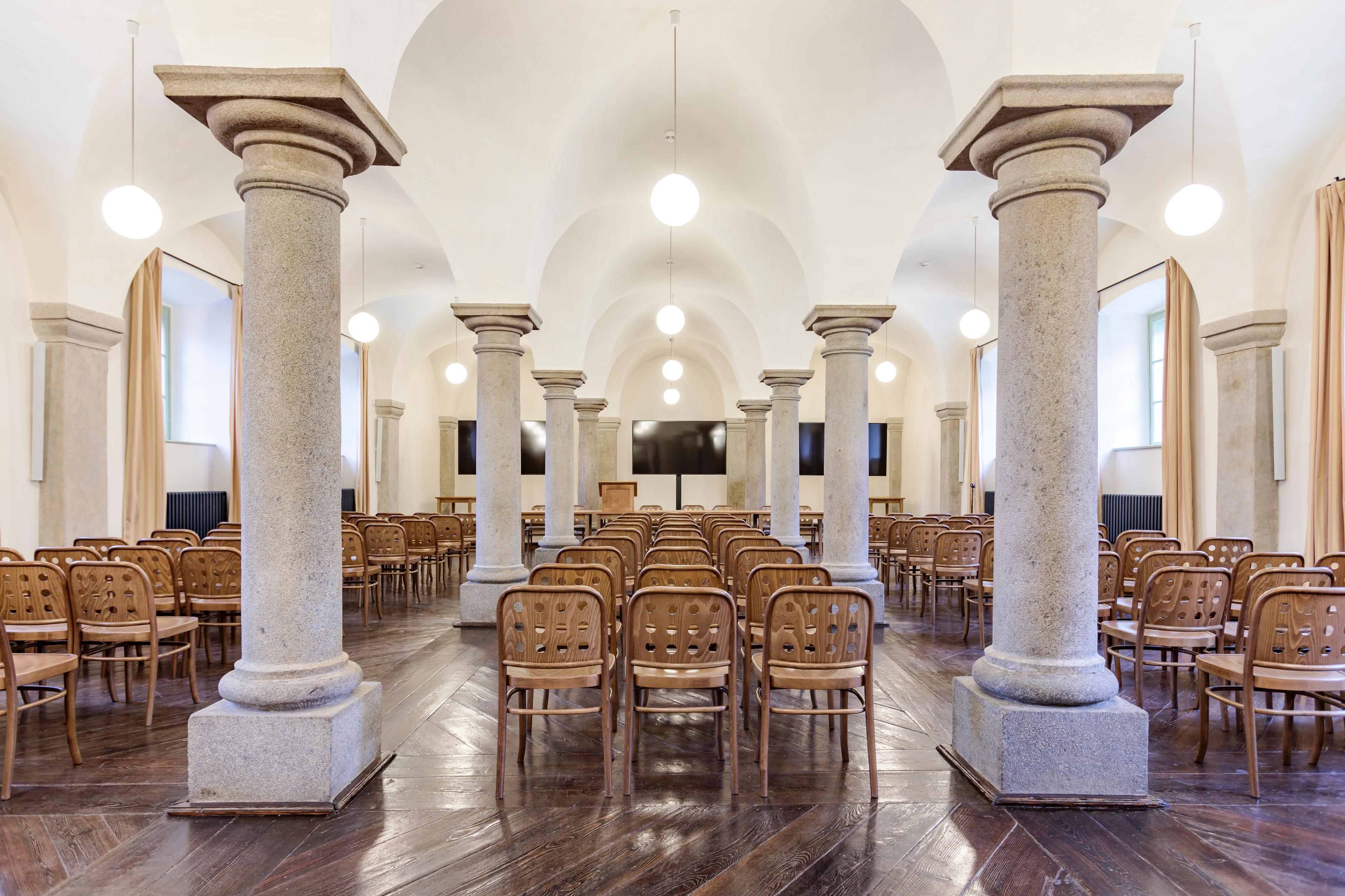 Studijní centrum zámek Český Krumlov foto 2
